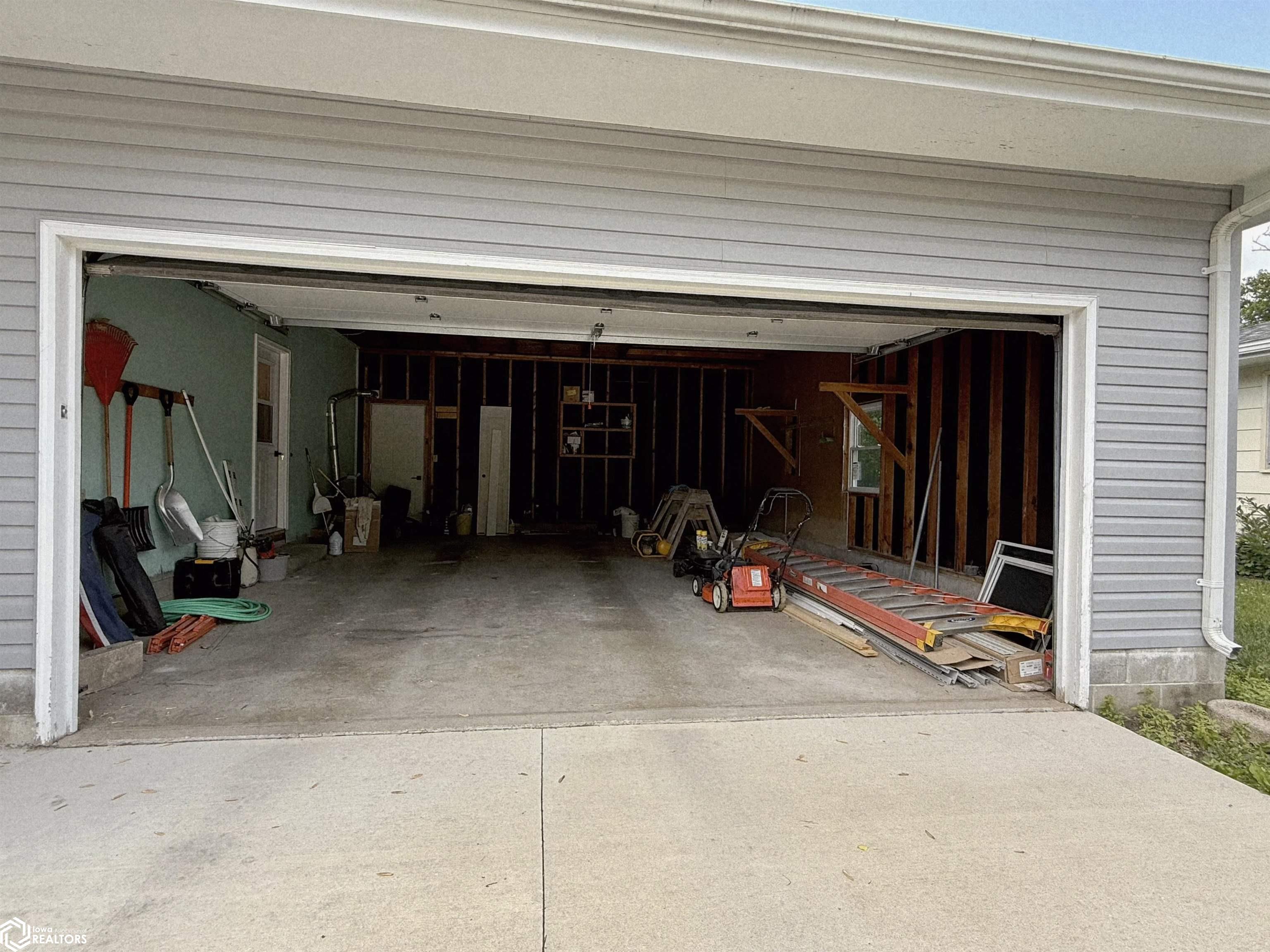 707 Rushview Drive, Jefferson, Iowa image 4