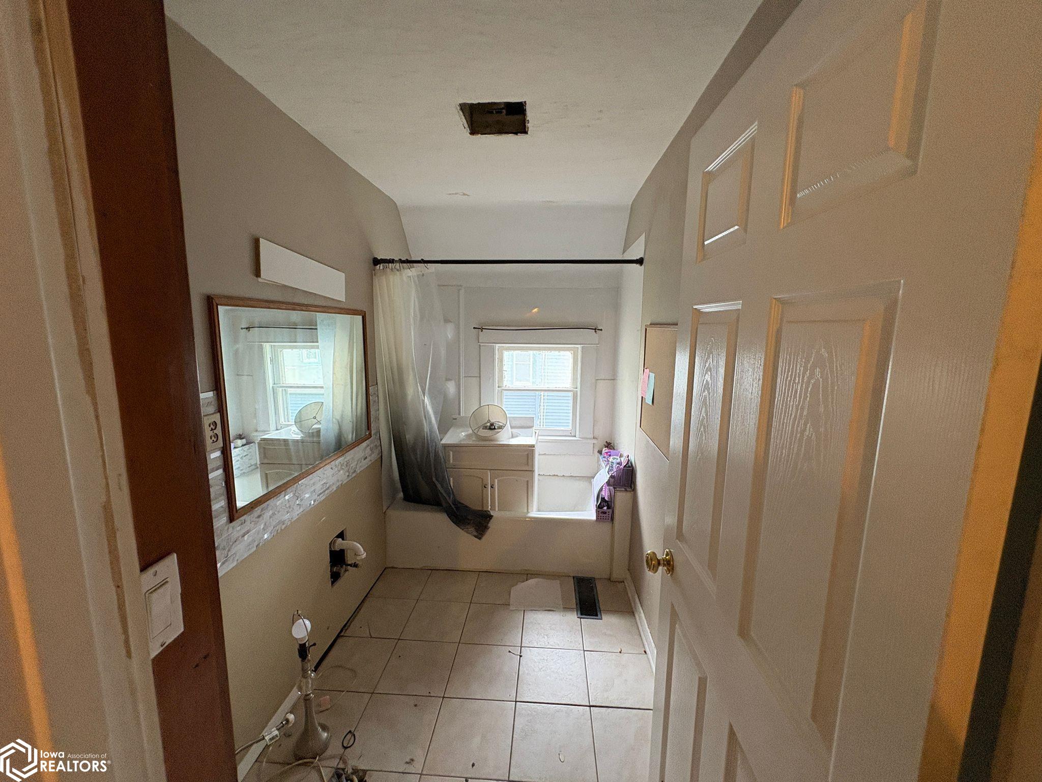 1106 Summit Street, Marshalltown, Iowa image 24