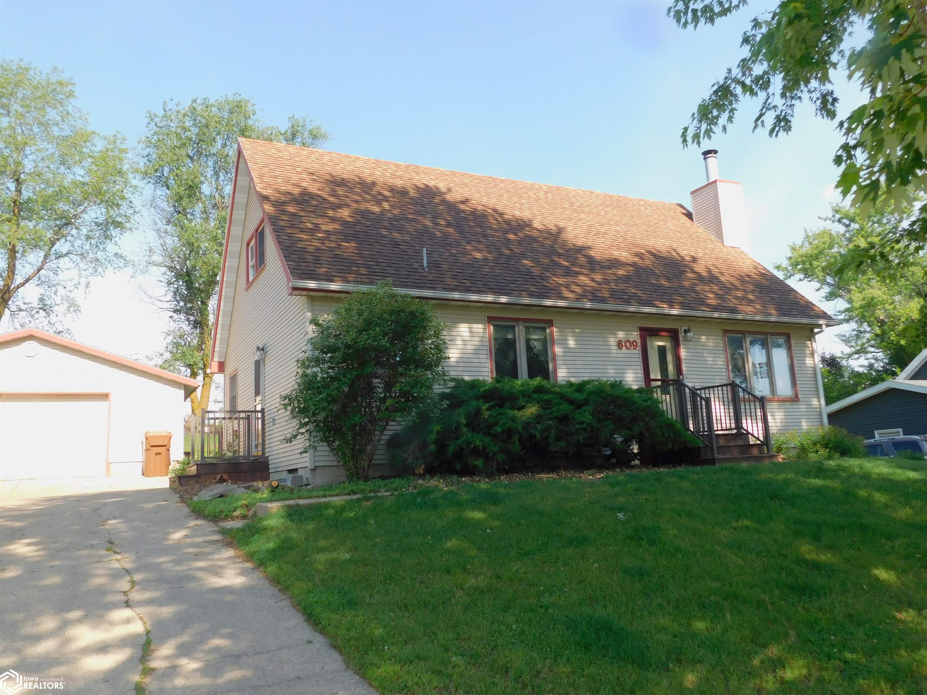609 N 24th Street, Denison, Iowa image 1