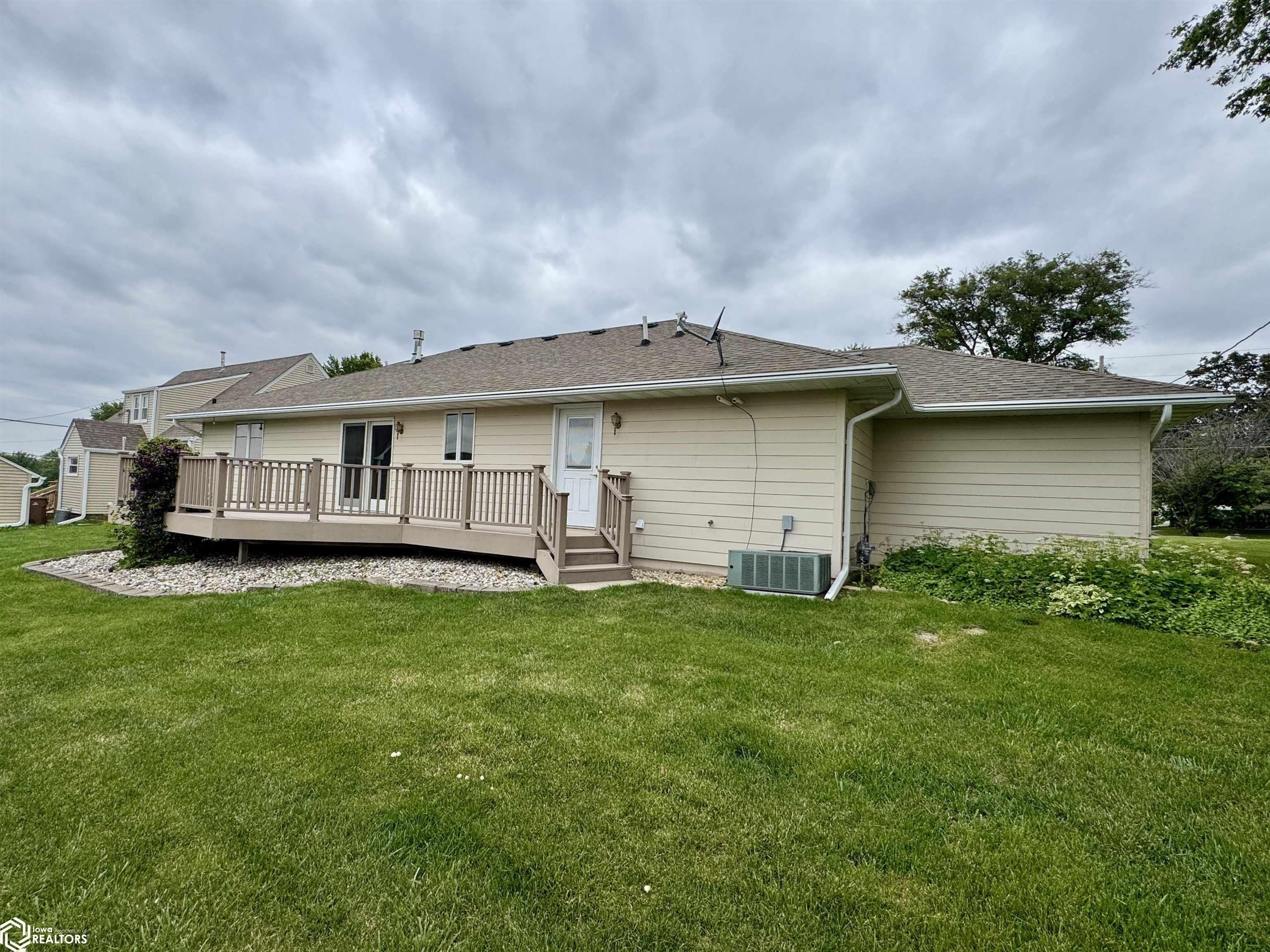 505 South Street, Audubon, Iowa image 38