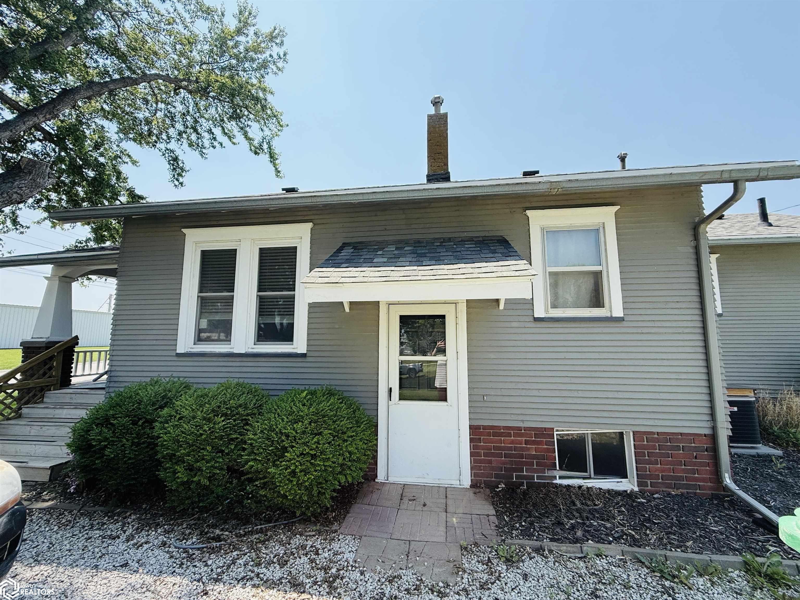 1315 E Howard, Creston, Iowa image 5