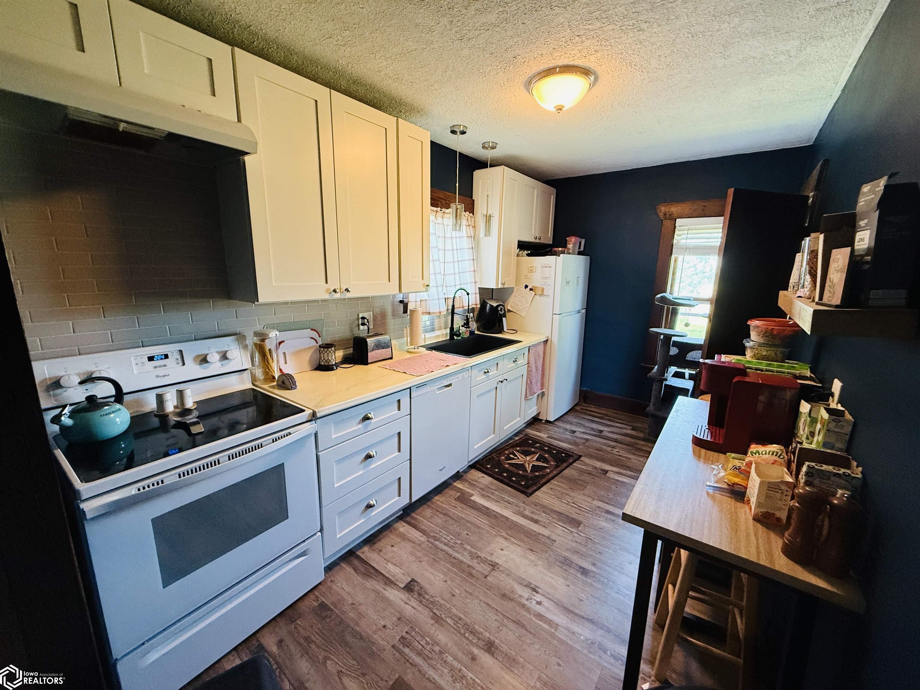 1315 E Howard, Creston, Iowa image 8