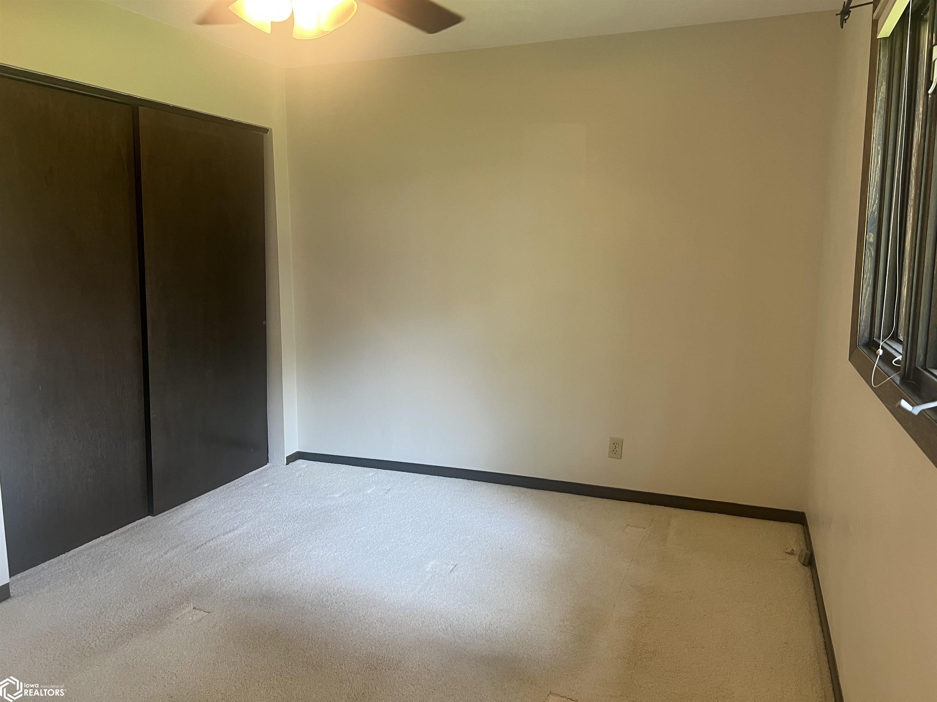 1608 Elmhurst Avenue, Humboldt, Iowa image 13