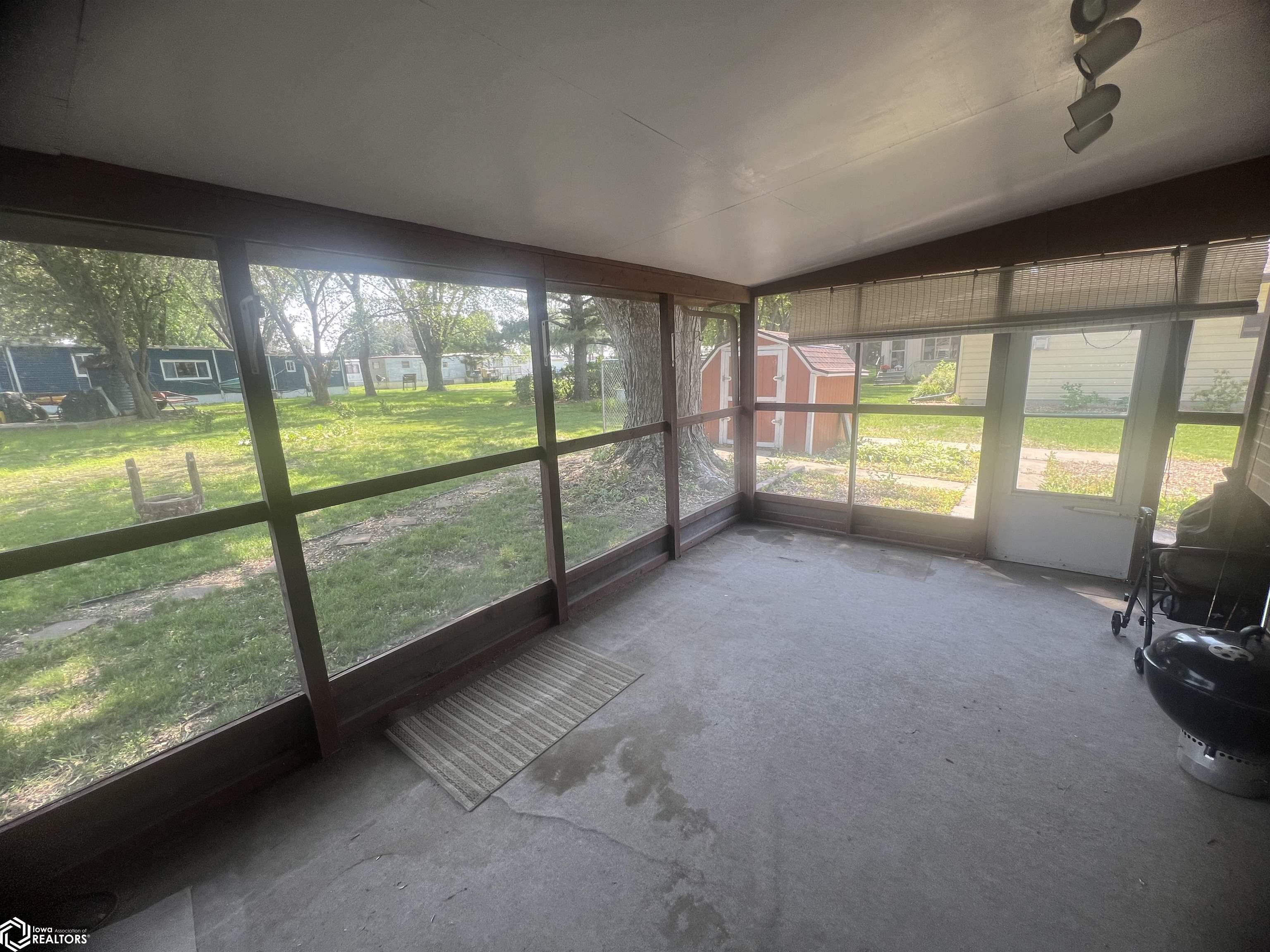 1608 Elmhurst Avenue, Humboldt, Iowa image 24