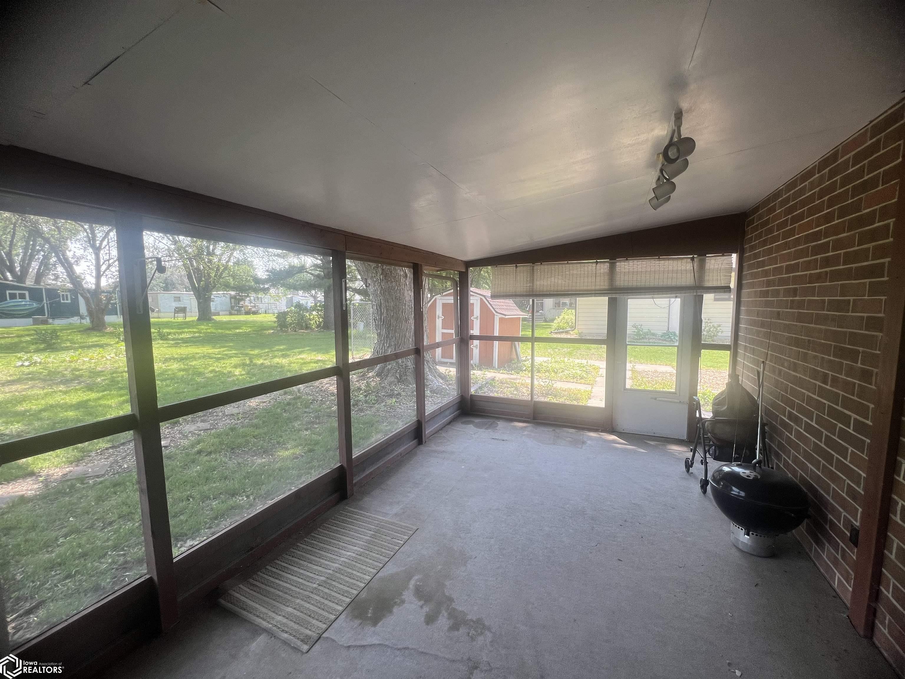 1608 Elmhurst Avenue, Humboldt, Iowa image 25