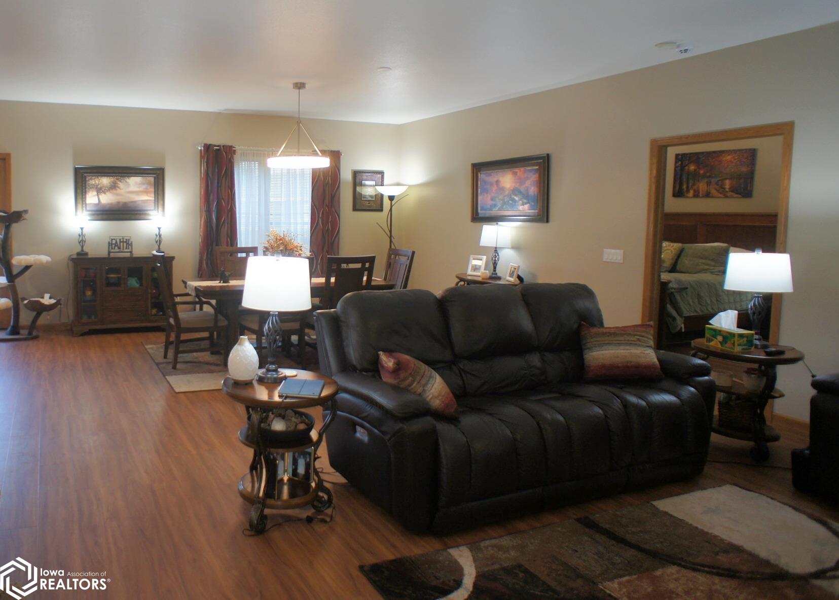 2504 Delaware Drive, Webster City, Iowa image 4