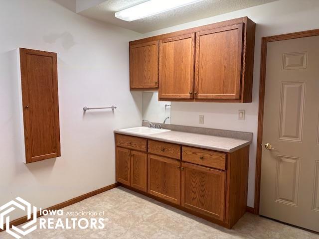 106 E Deaton Drive, Wayland, Iowa image 38