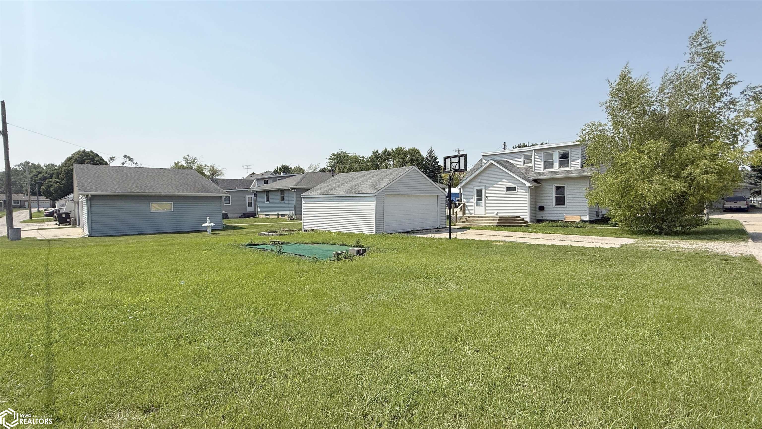 2302 S Madison Avenue, Mason City, Iowa image 23