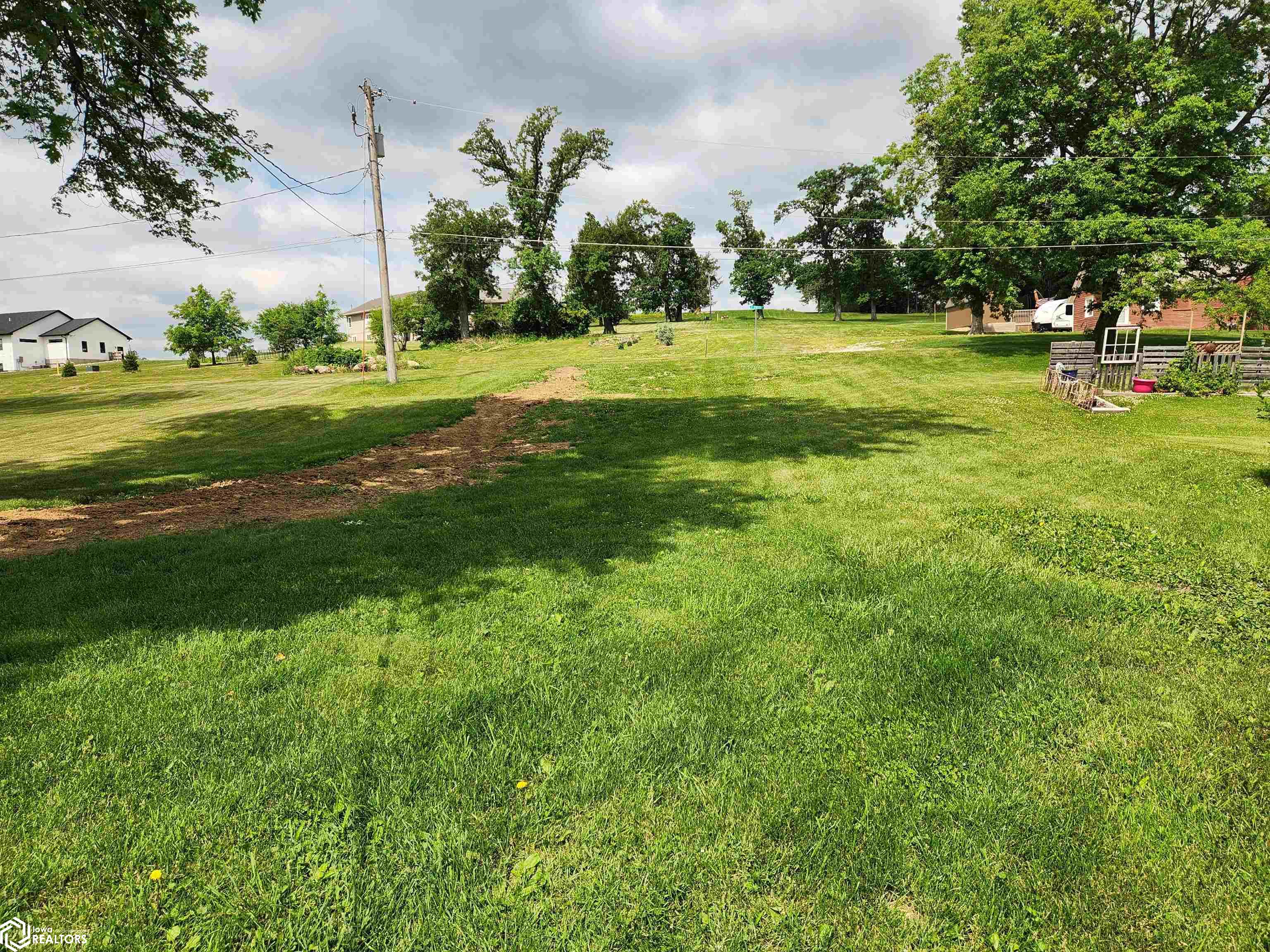 203 C Street, Toledo, Iowa image 15