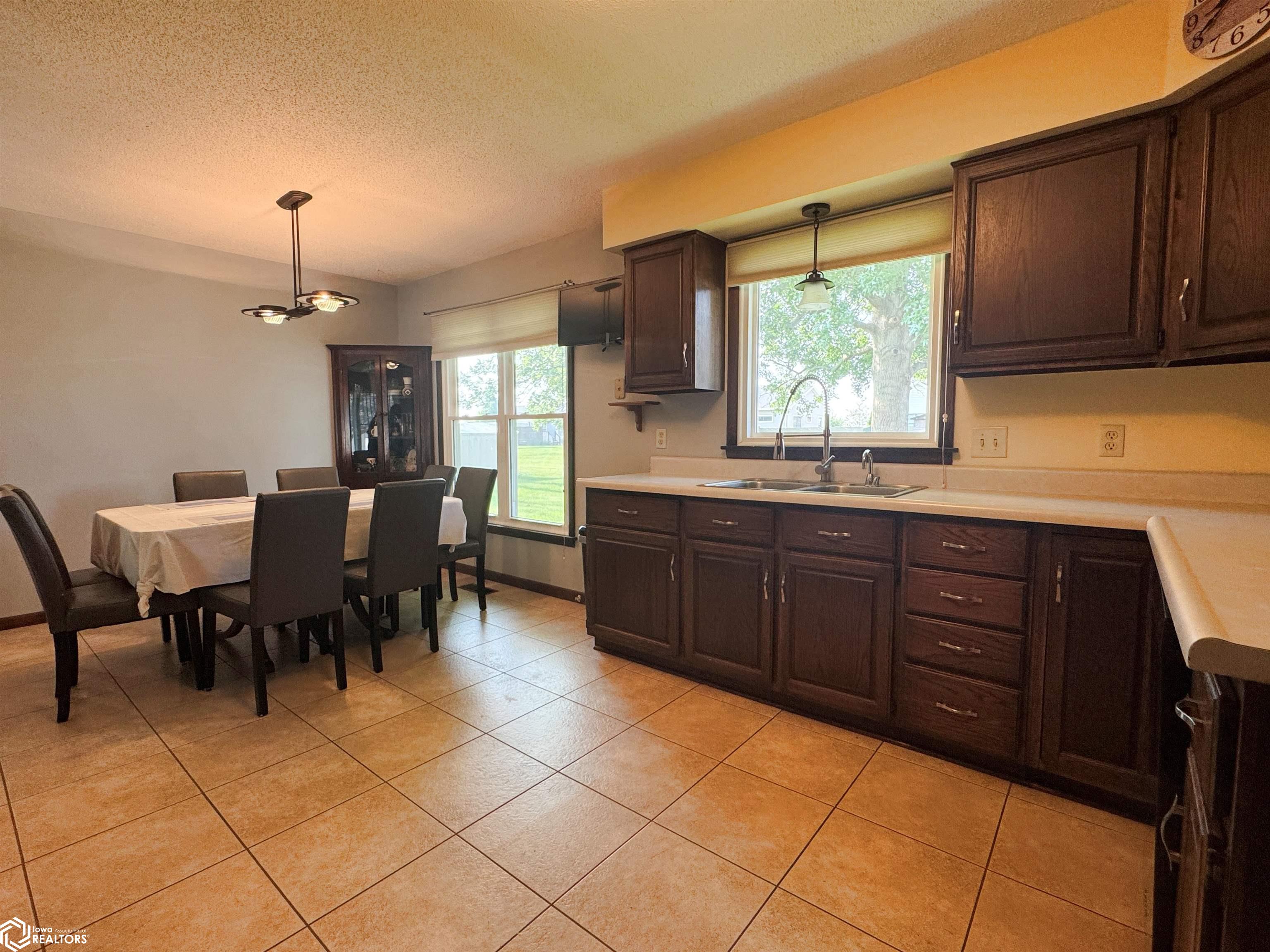 125 Centennial Drive, Mediapolis, Iowa image 28