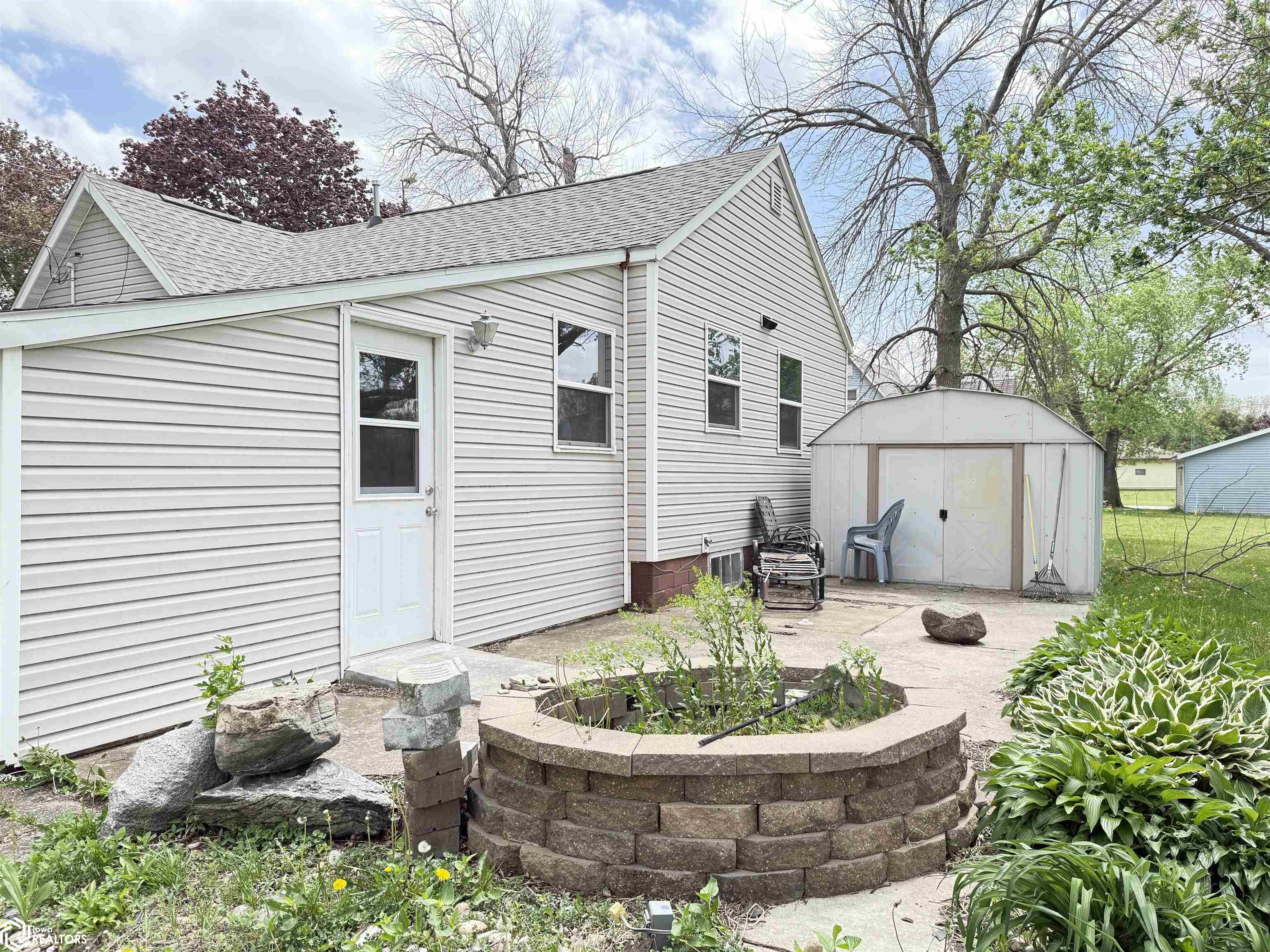 31 Barrett Street, Coulter, Iowa image 12