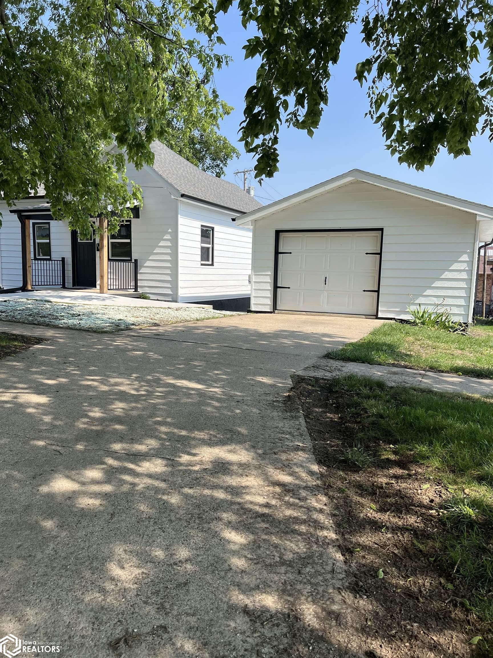 111 W Grant Street, Clarinda, Iowa image 26