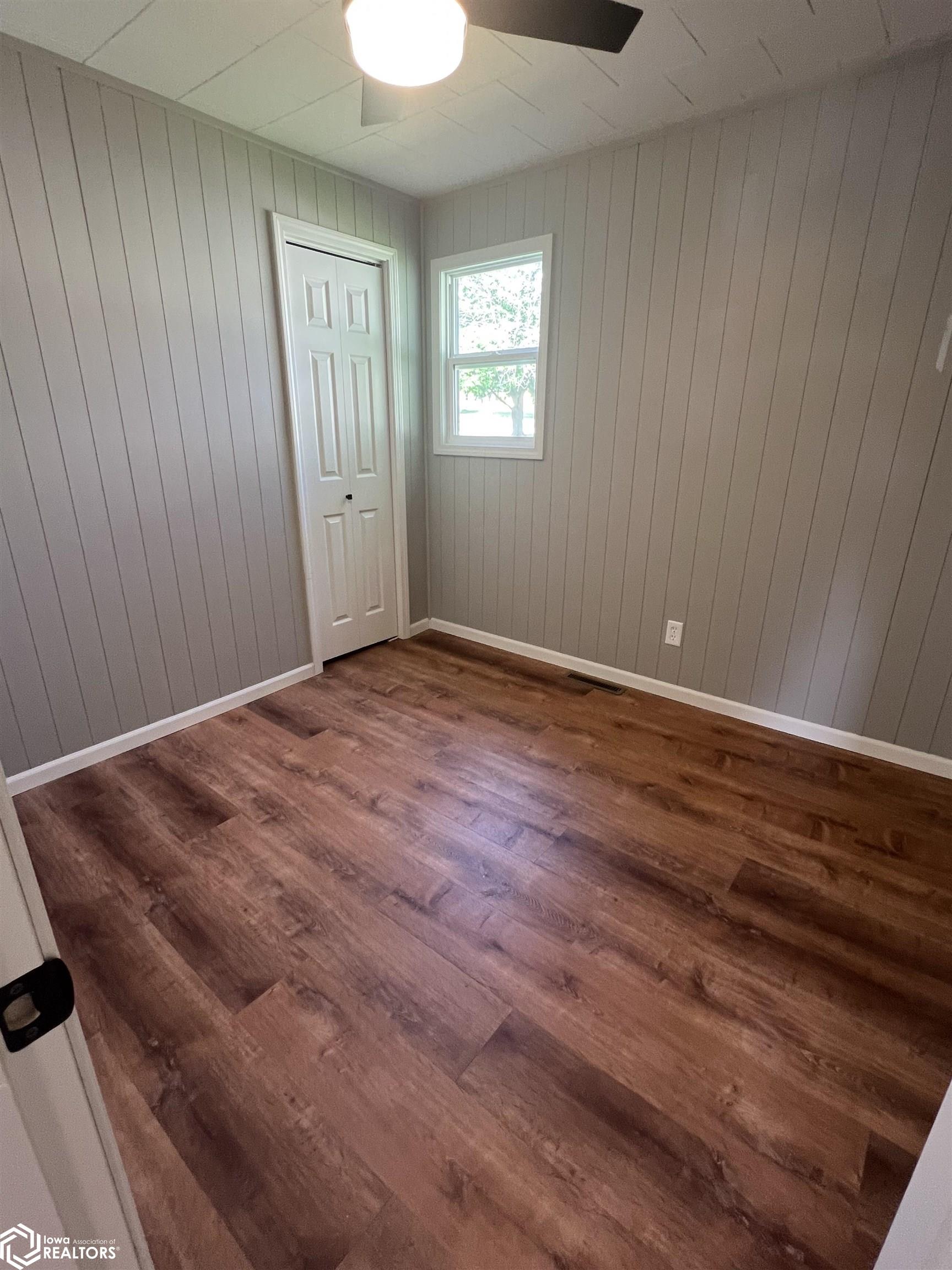 111 W Grant Street, Clarinda, Iowa image 9