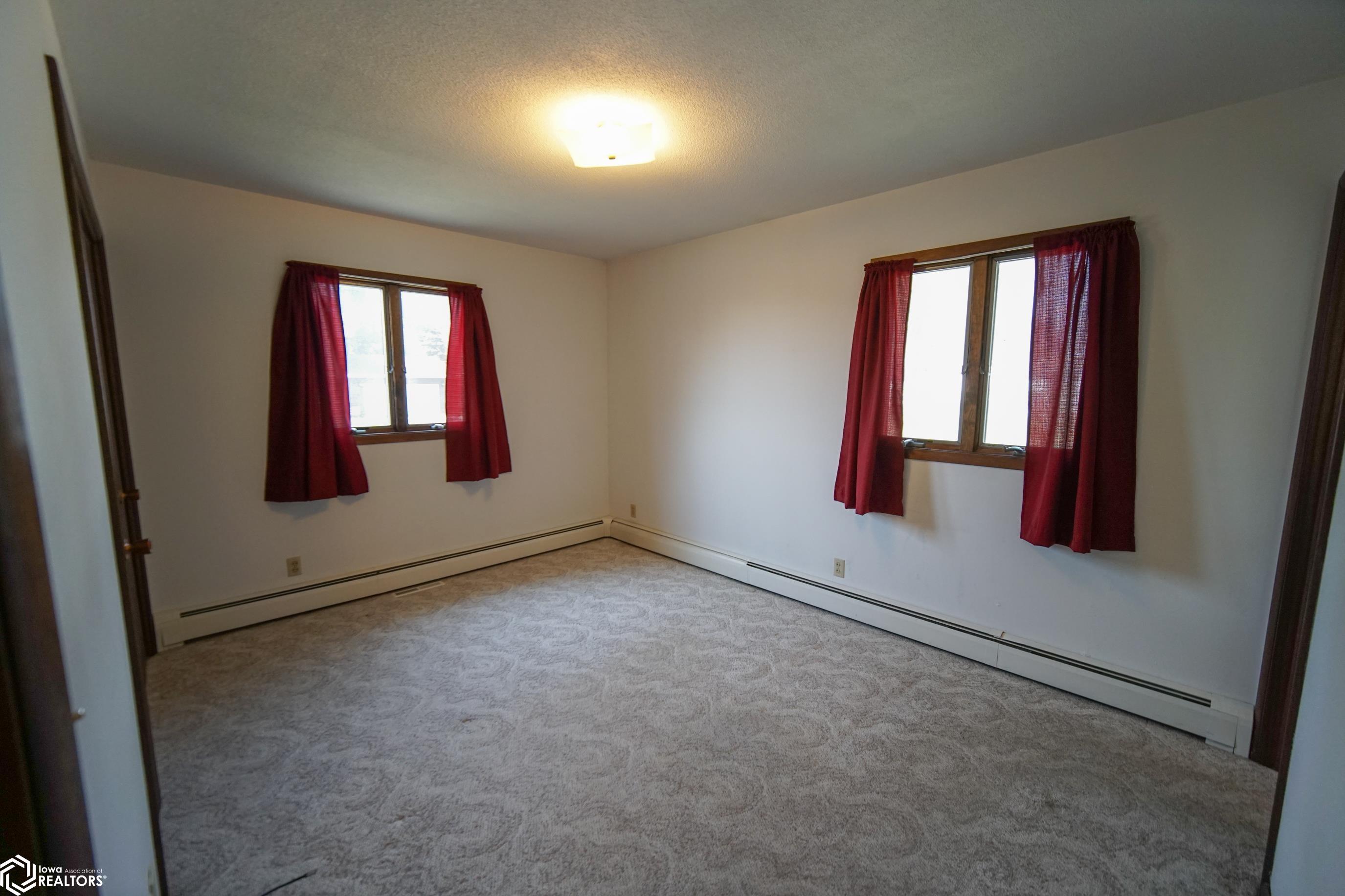 101 Hilltop Drive, Ackley, Iowa image 24