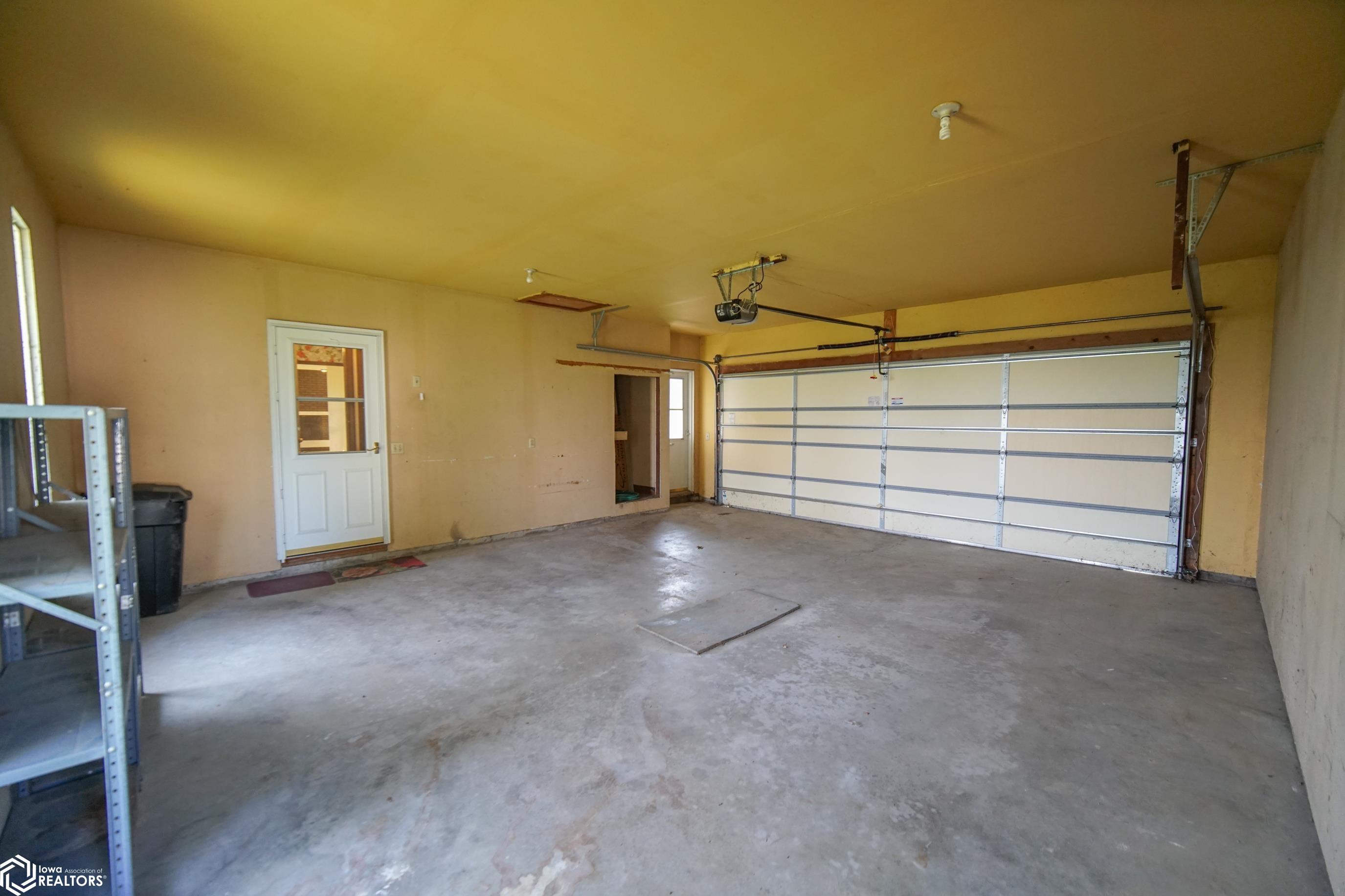 101 Hilltop Drive, Ackley, Iowa image 33