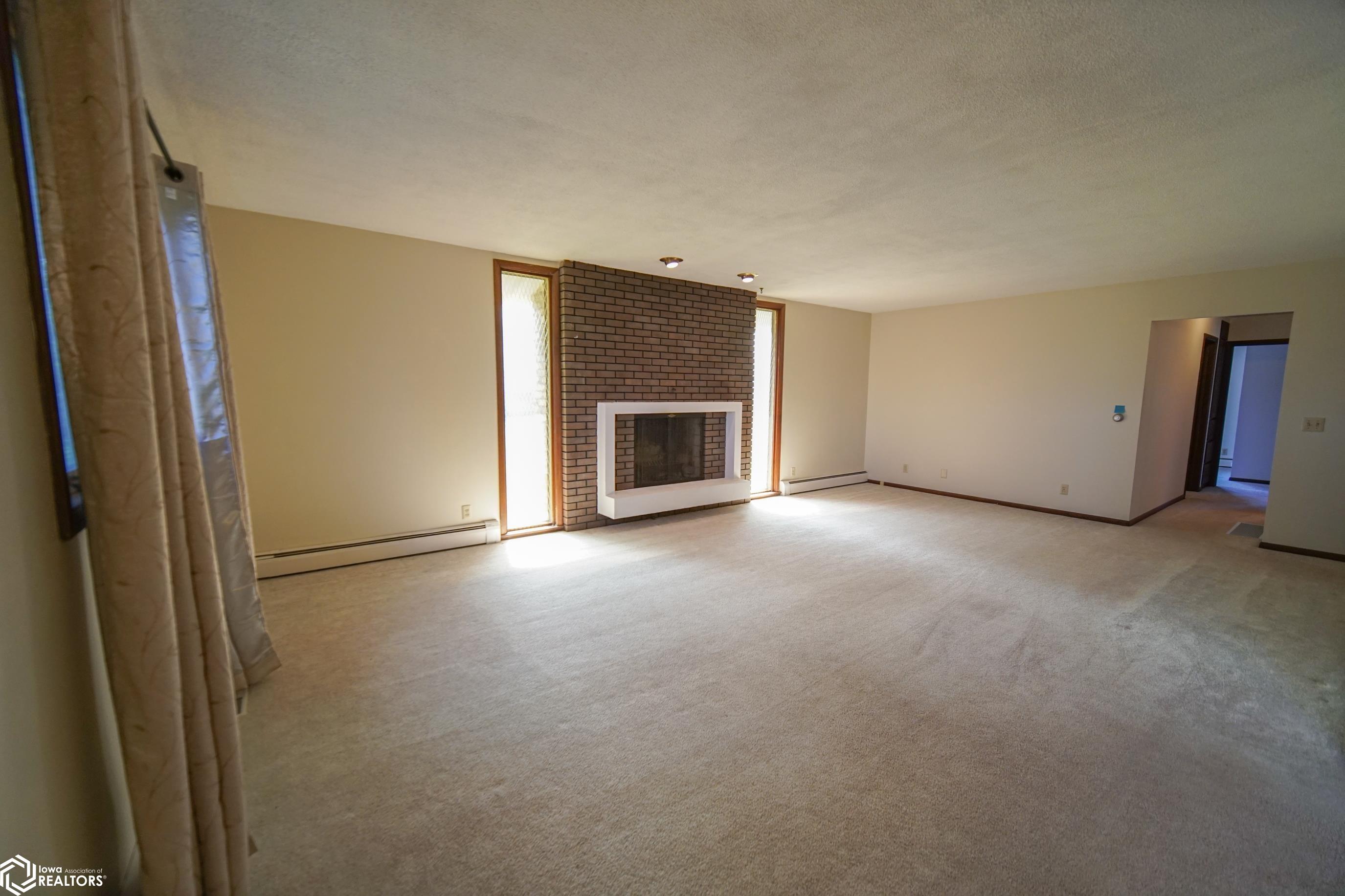 101 Hilltop Drive, Ackley, Iowa image 7