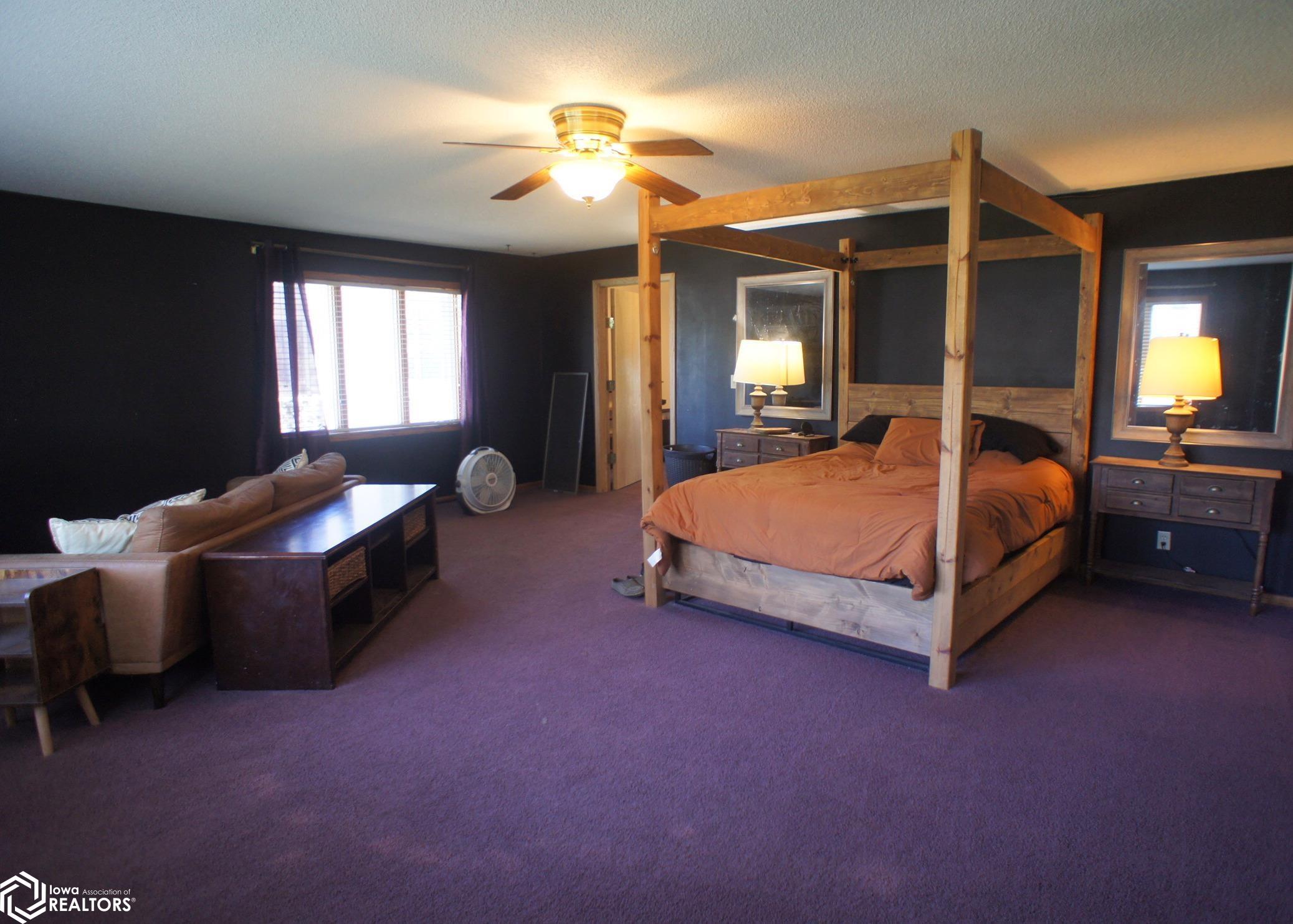 608 Oak Park Drive, Webster City, Iowa image 17