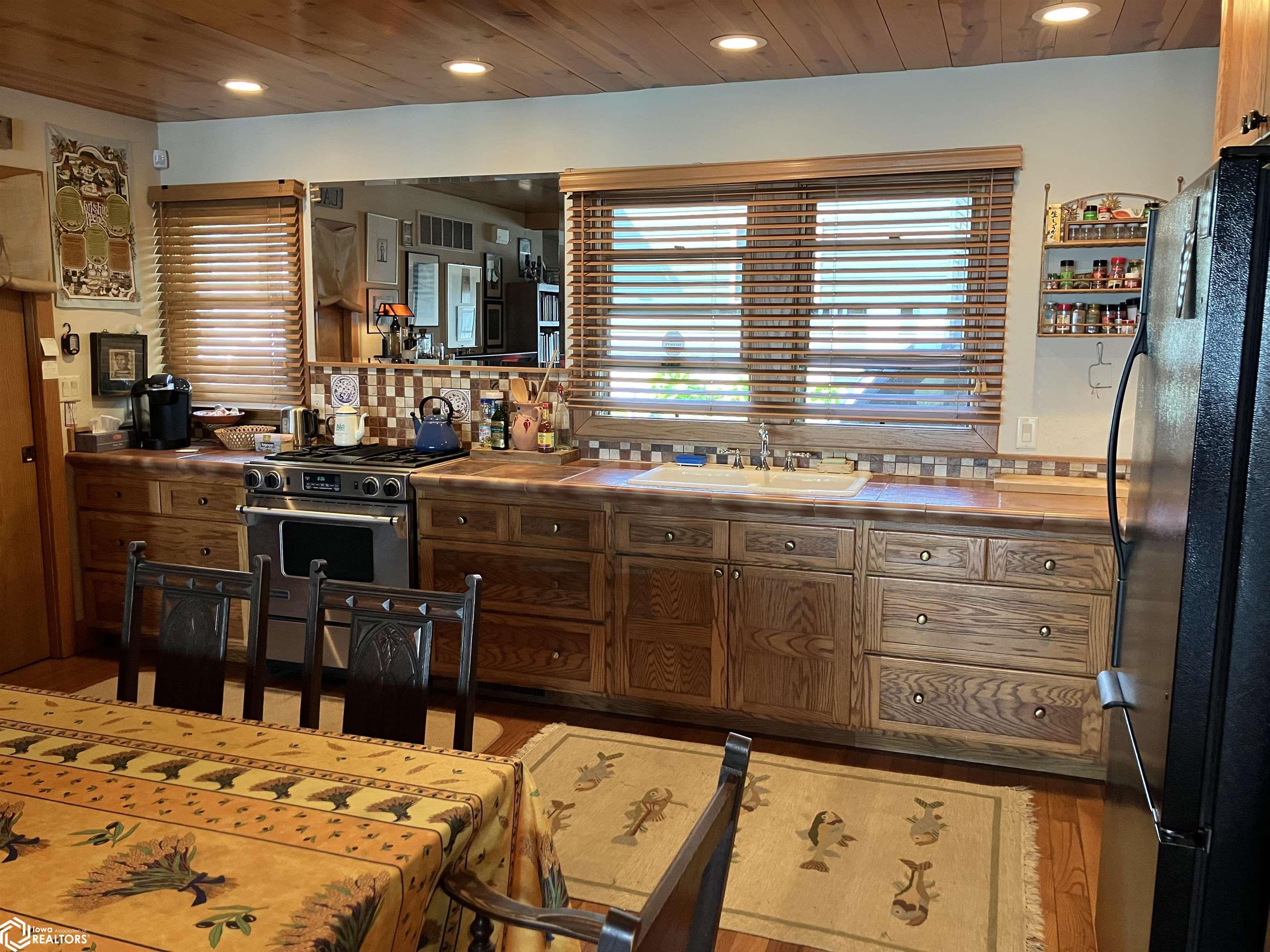 15340 5th Street, Clear Lake, Iowa image 11