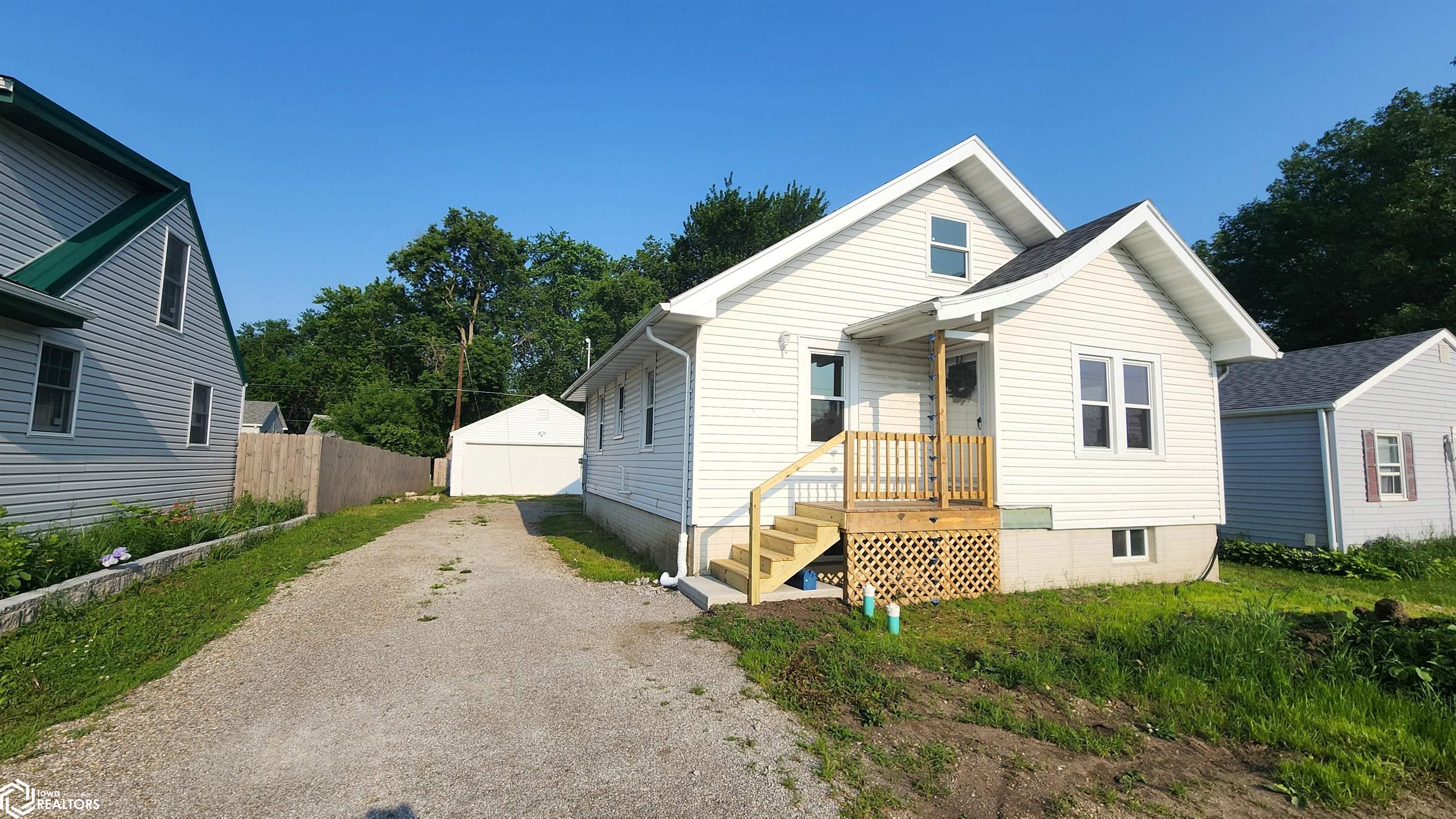 1526 S Taft Avenue, Mason City, Iowa image 1