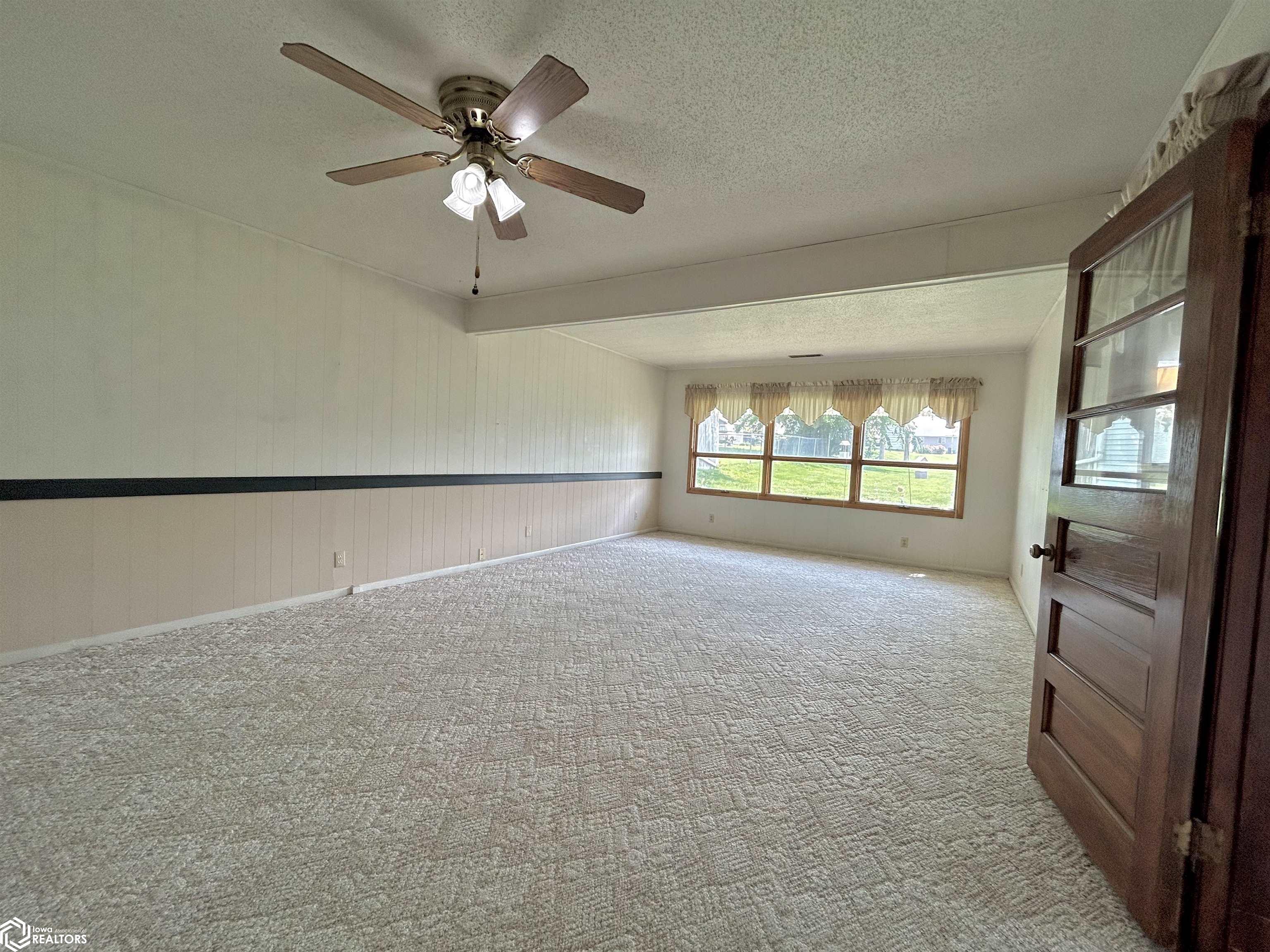 1012 S 7th Avenue, Marshalltown, Iowa image 16