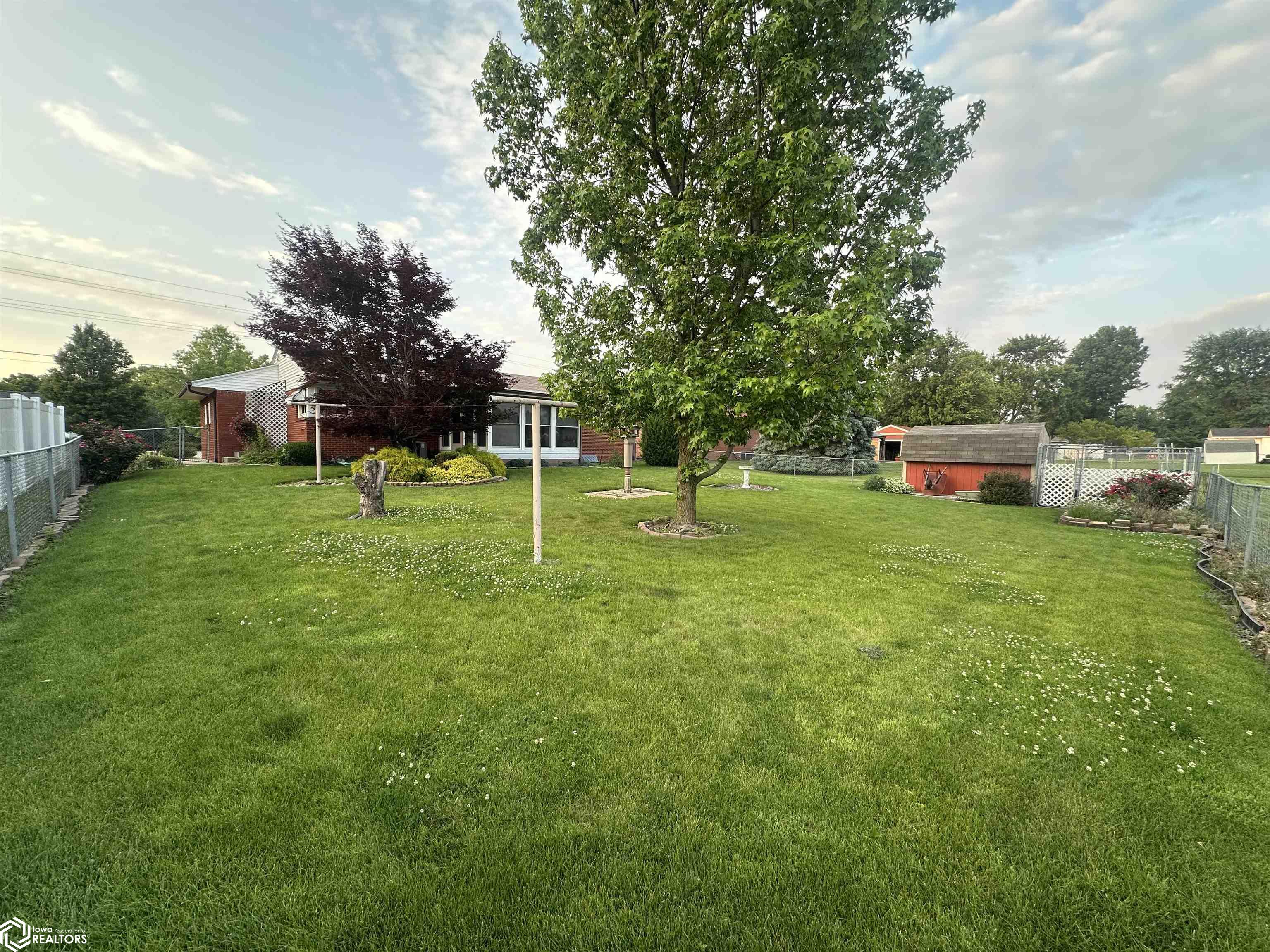 2845 Sunnyside Avenue, Burlington, Iowa image 4