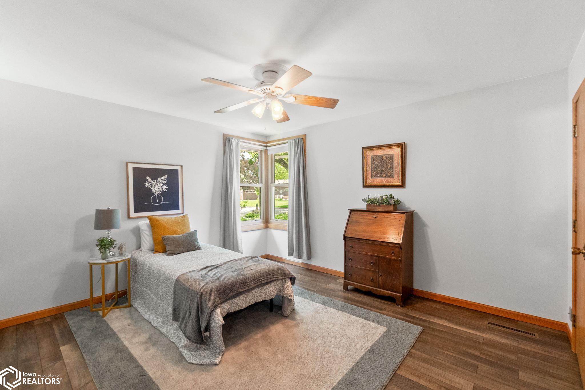 296 Willowbrook Drive, Mason City, Iowa image 22