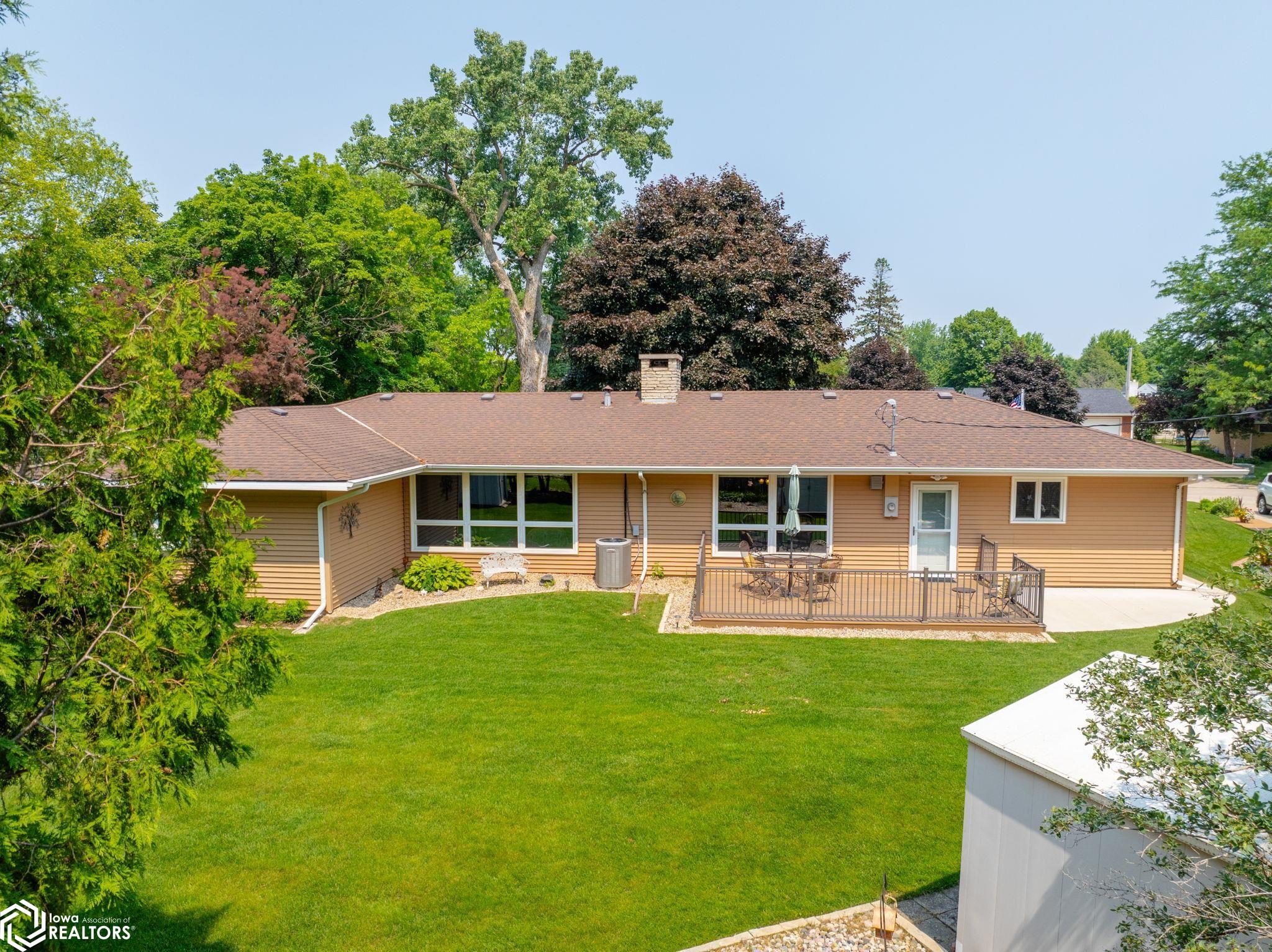 296 Willowbrook Drive, Mason City, Iowa image 31