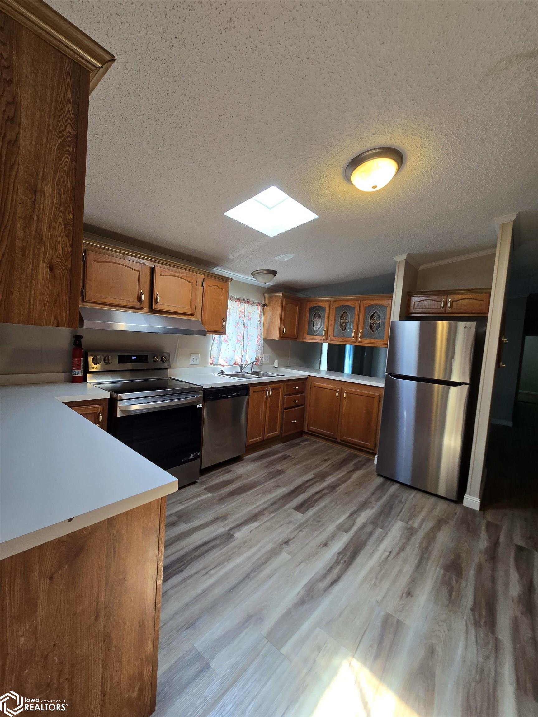 1702 Pella Avenue, Oskaloosa, Iowa image 18