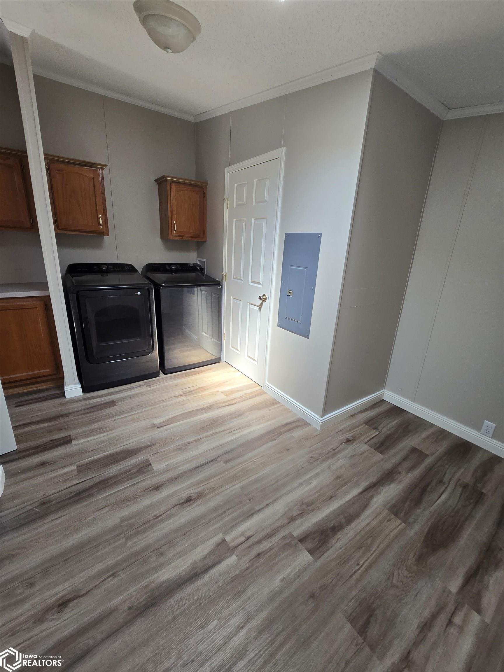 1702 Pella Avenue, Oskaloosa, Iowa image 21