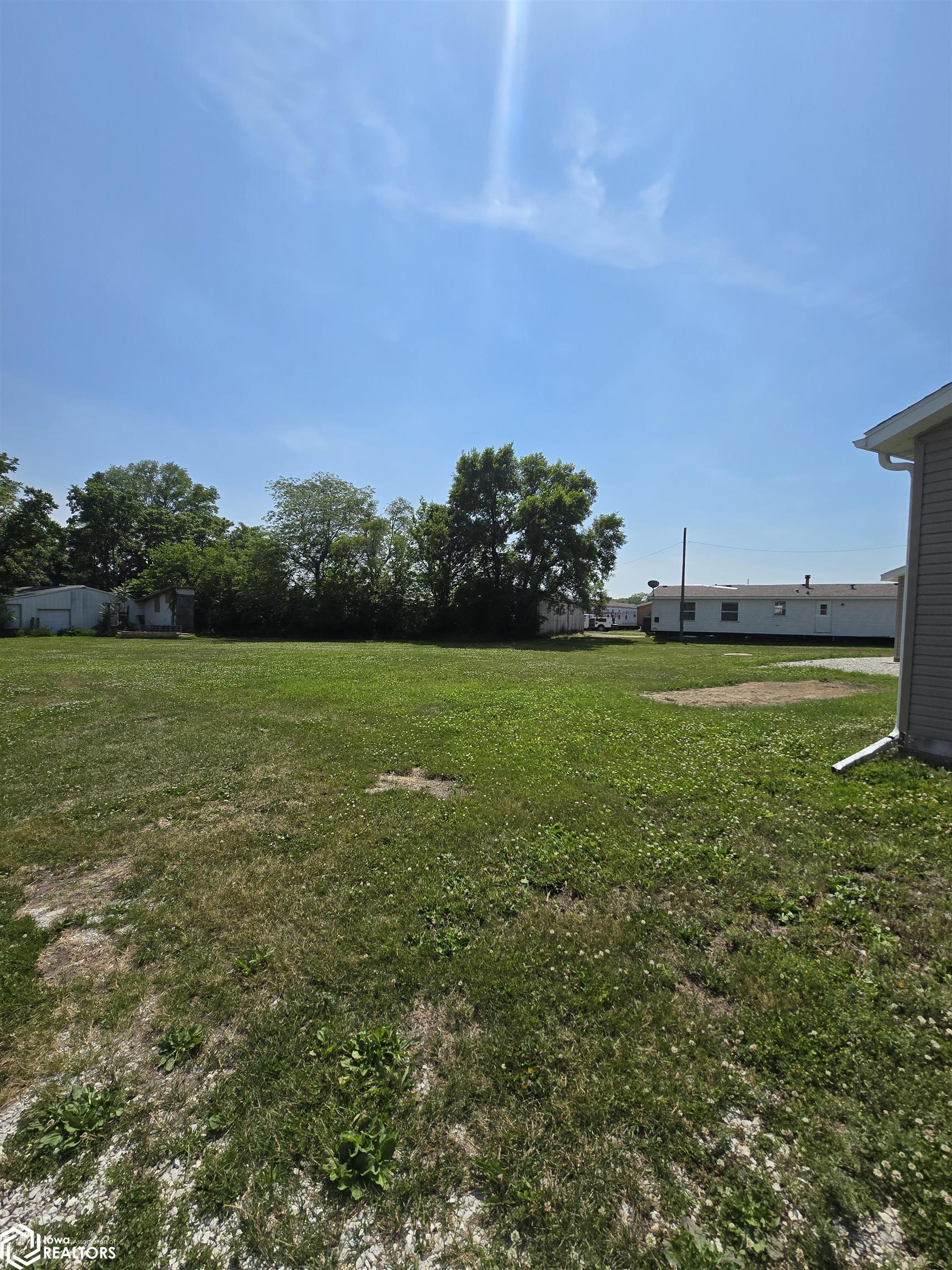 1702 Pella Avenue, Oskaloosa, Iowa image 31