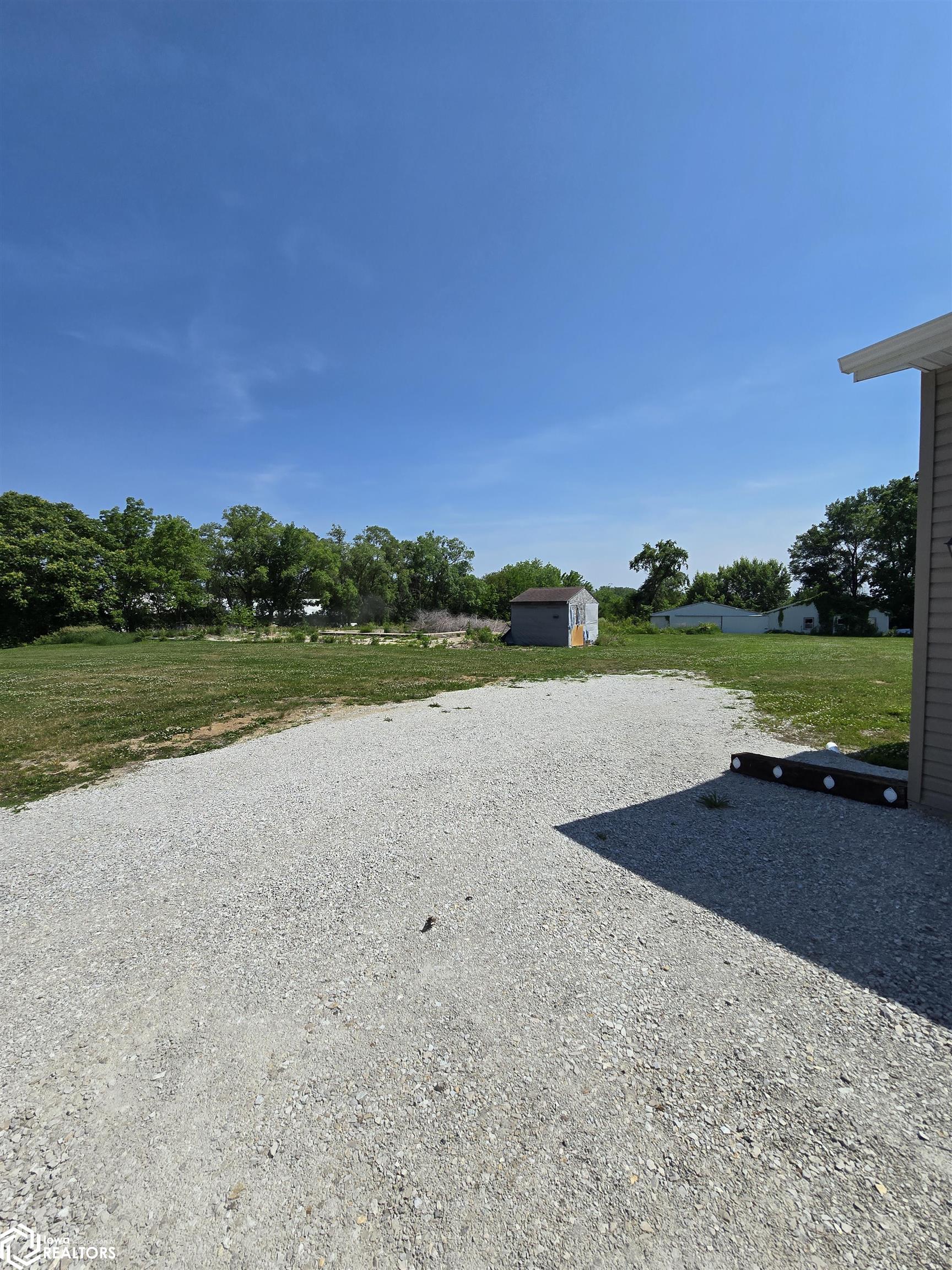 1702 Pella Avenue, Oskaloosa, Iowa image 36