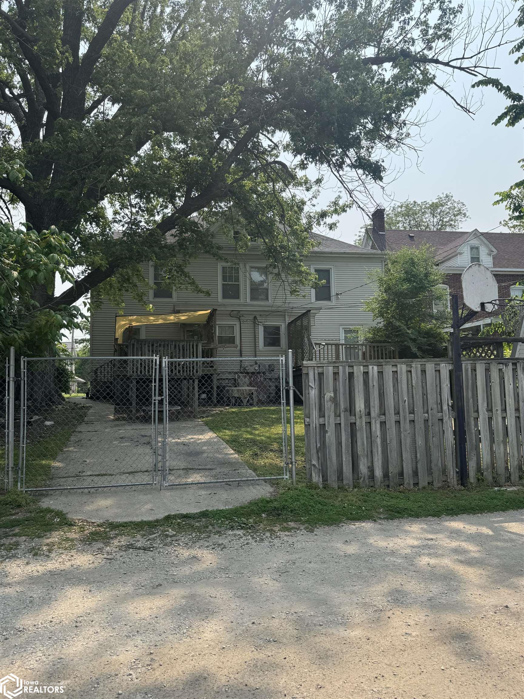 615 N Court Street, Ottumwa, Iowa image 16