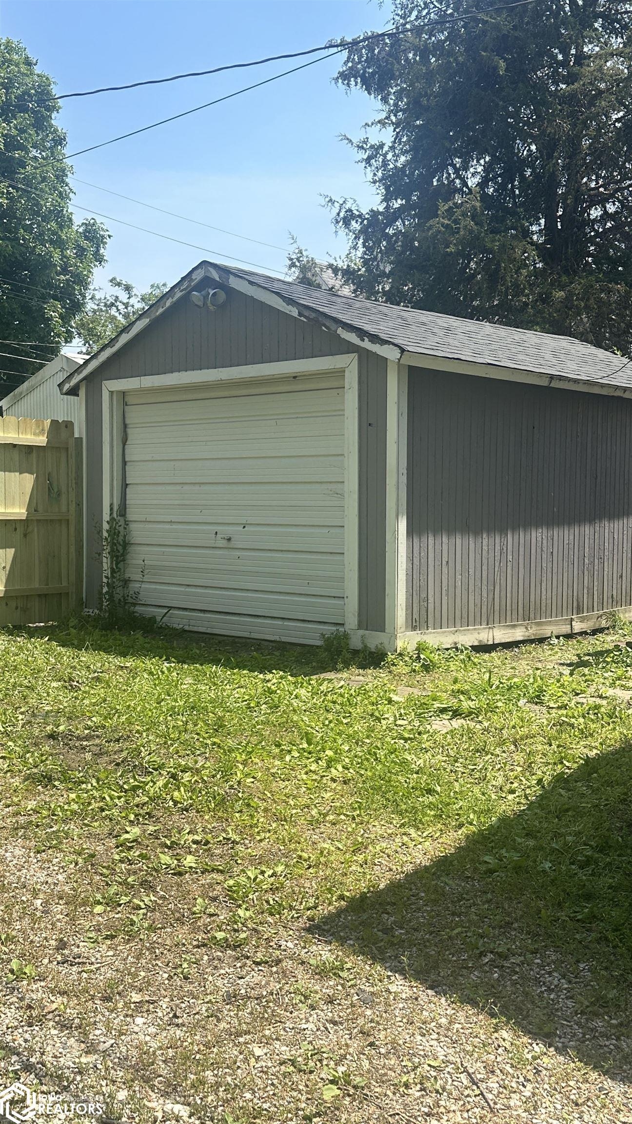 508 S 3rd Street, Oskaloosa, Iowa image 4