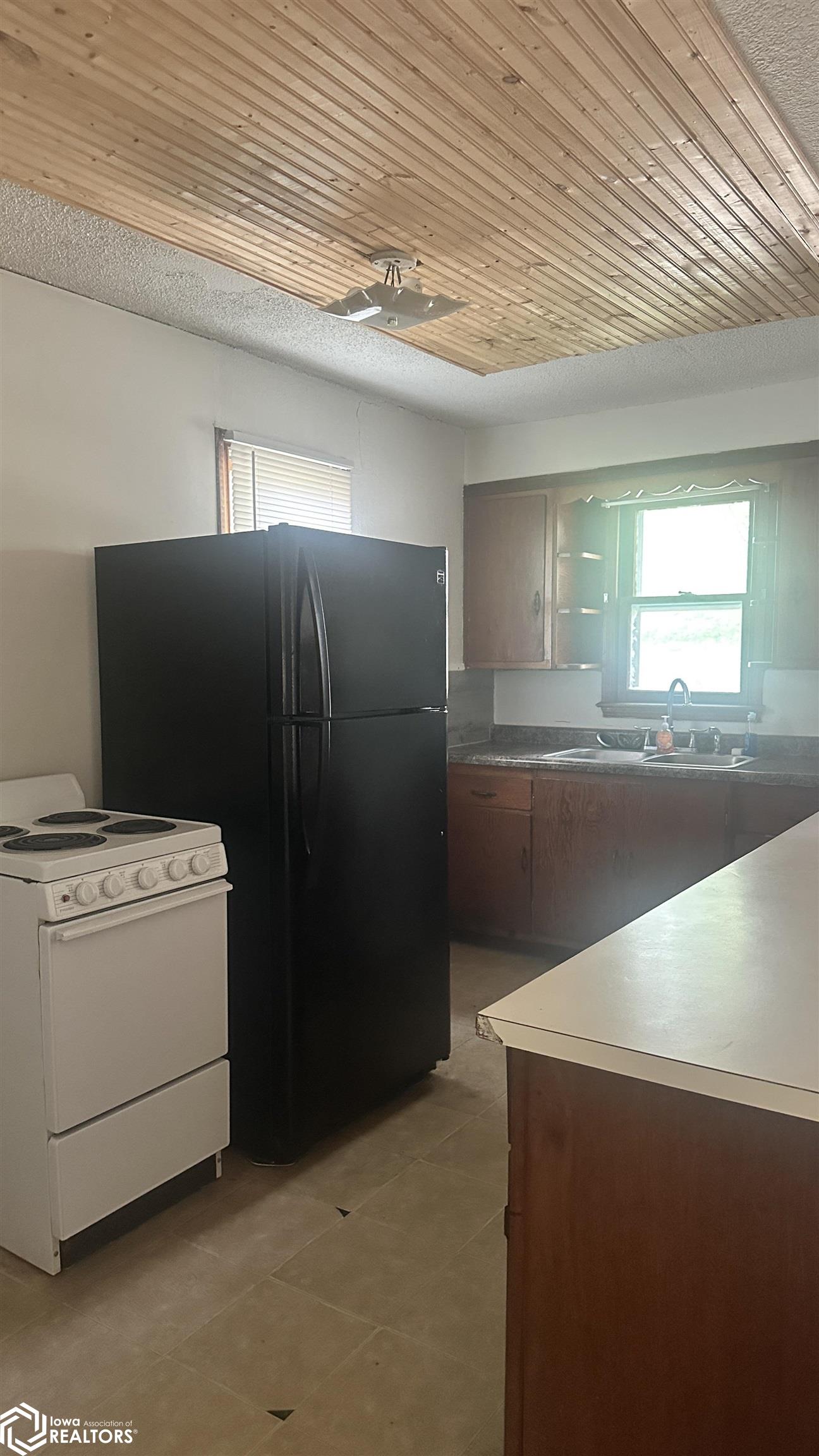 508 S 3rd Street, Oskaloosa, Iowa image 10
