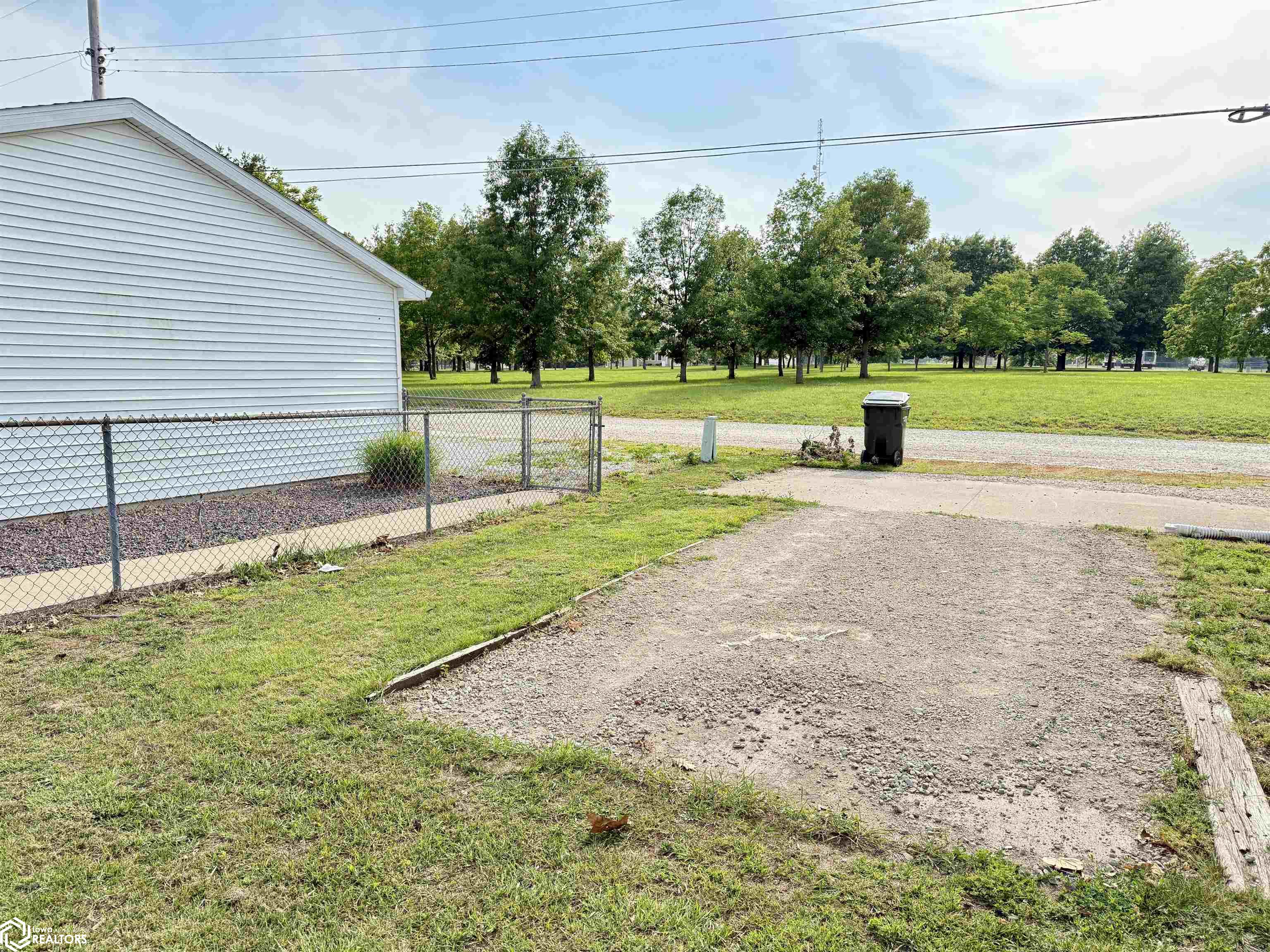 1017 34th Street, Fort Madison, Iowa image 25