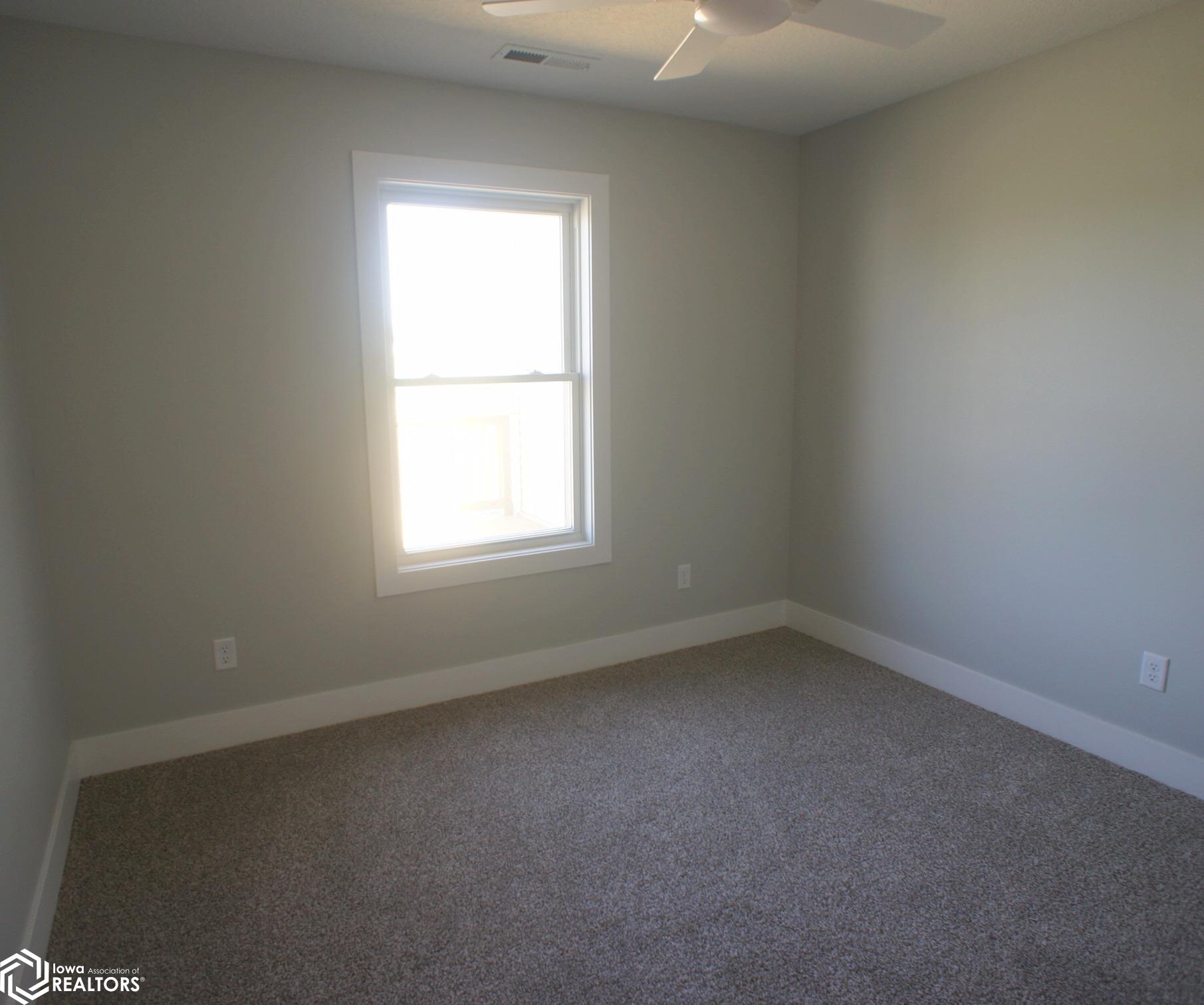 1005 Lewis Drive, Webster City, Iowa image 10