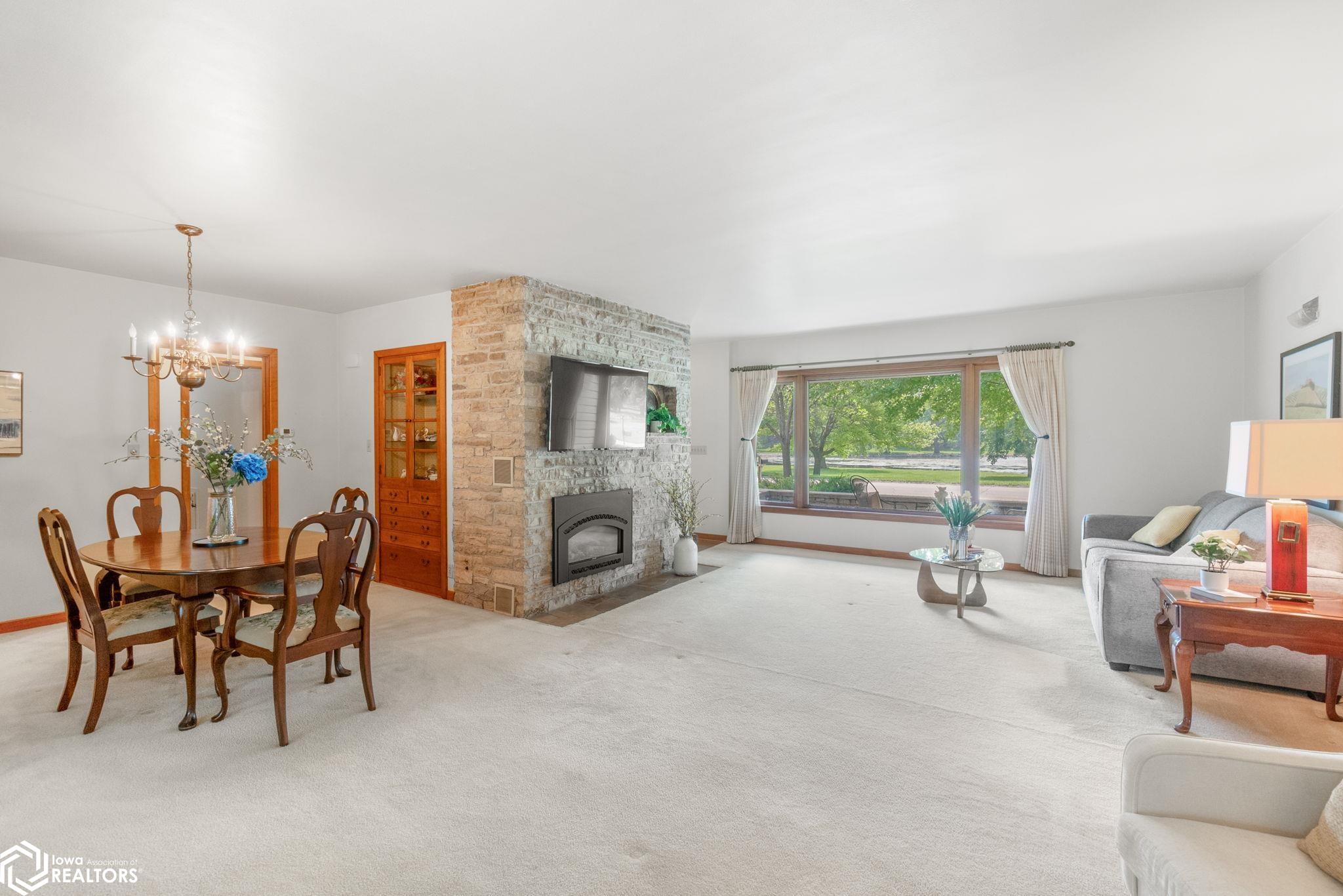 76 Brook Terrace, Mason City, Iowa image 11