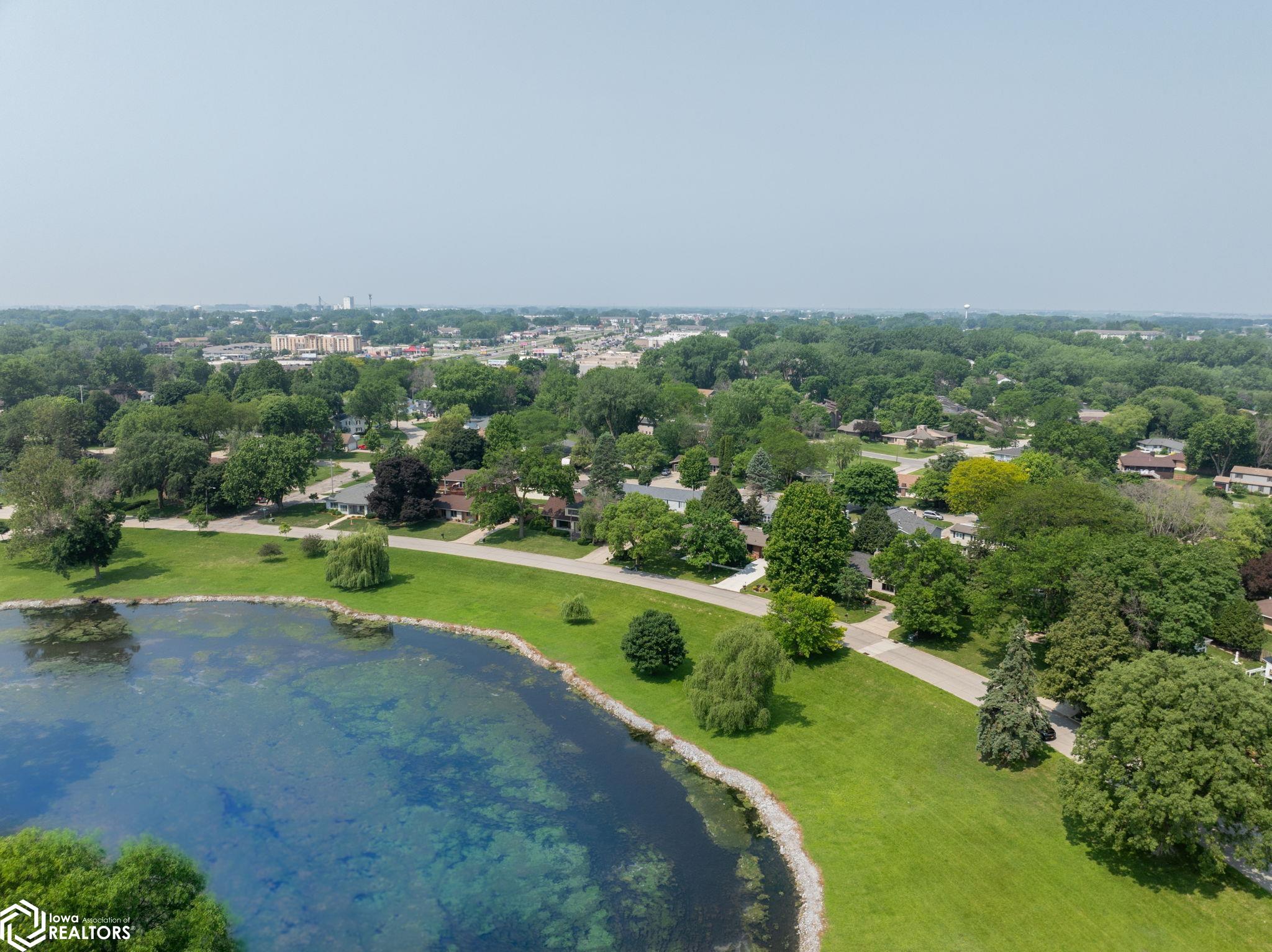 76 Brook Terrace, Mason City, Iowa image 3