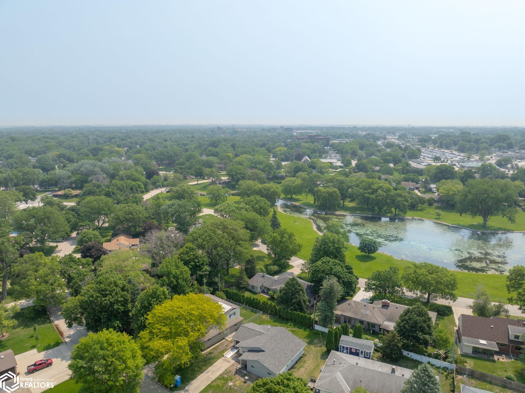 76 Brook Terrace, Mason City, Iowa image 37