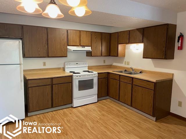 3512 North Shore Drive, Clear Lake, Iowa image 22