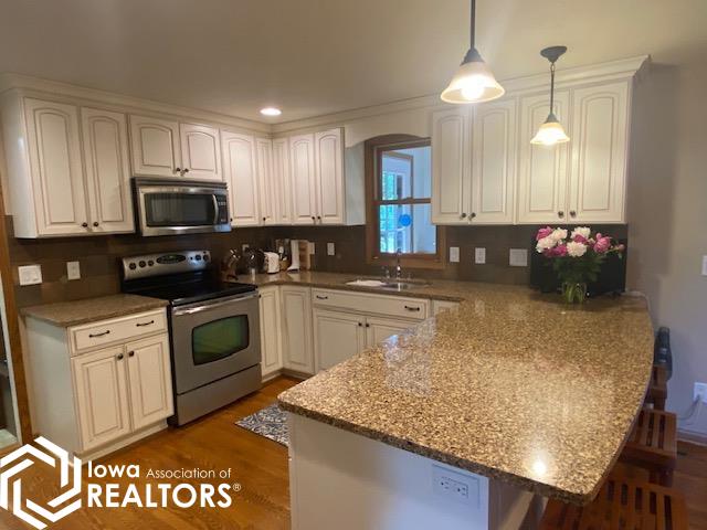 3512 North Shore Drive, Clear Lake, Iowa image 4