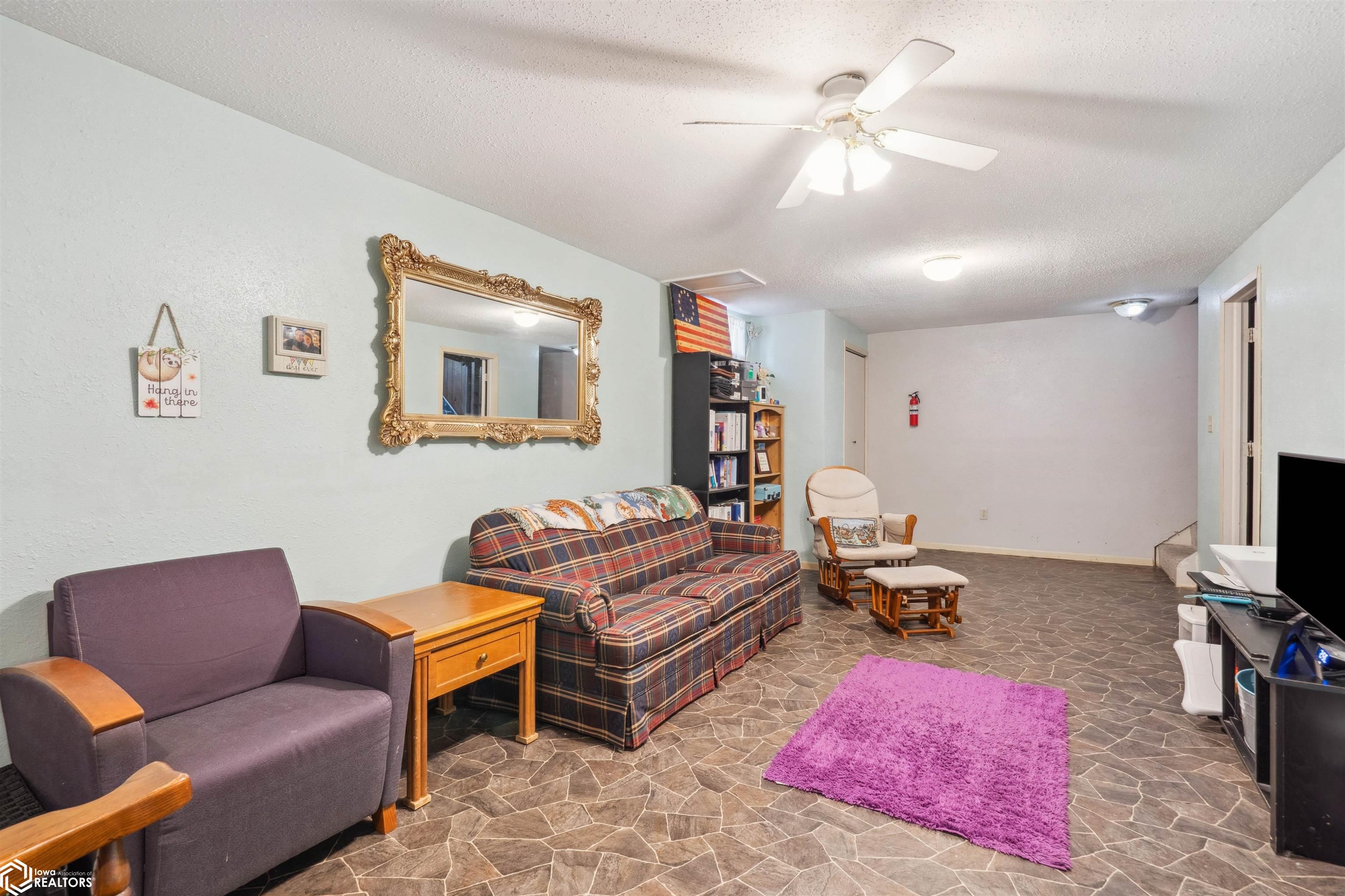 1205 Larkfield Court, Marshalltown, Iowa image 14