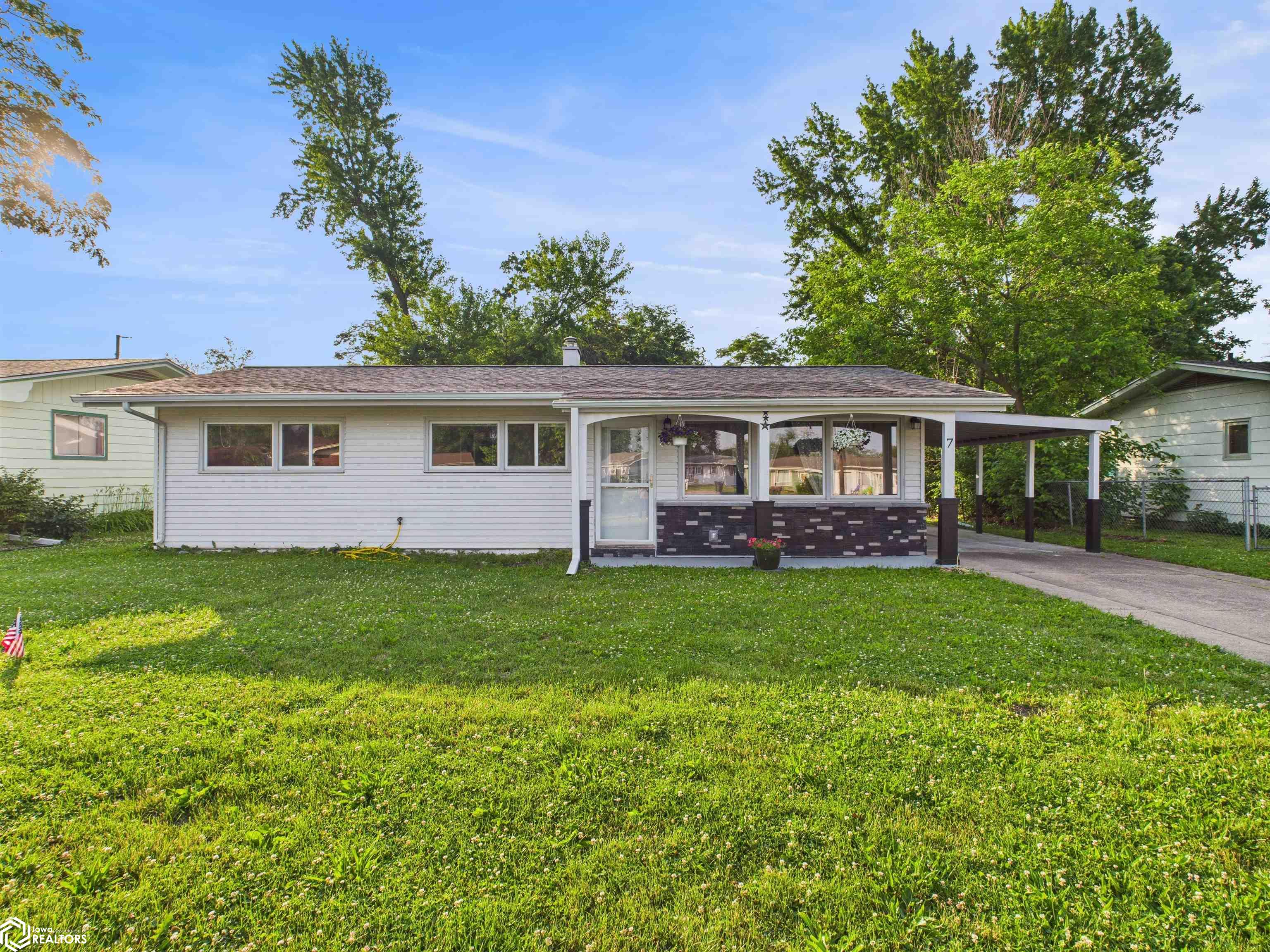 7 Navaho Drive, Keokuk, Iowa image 1