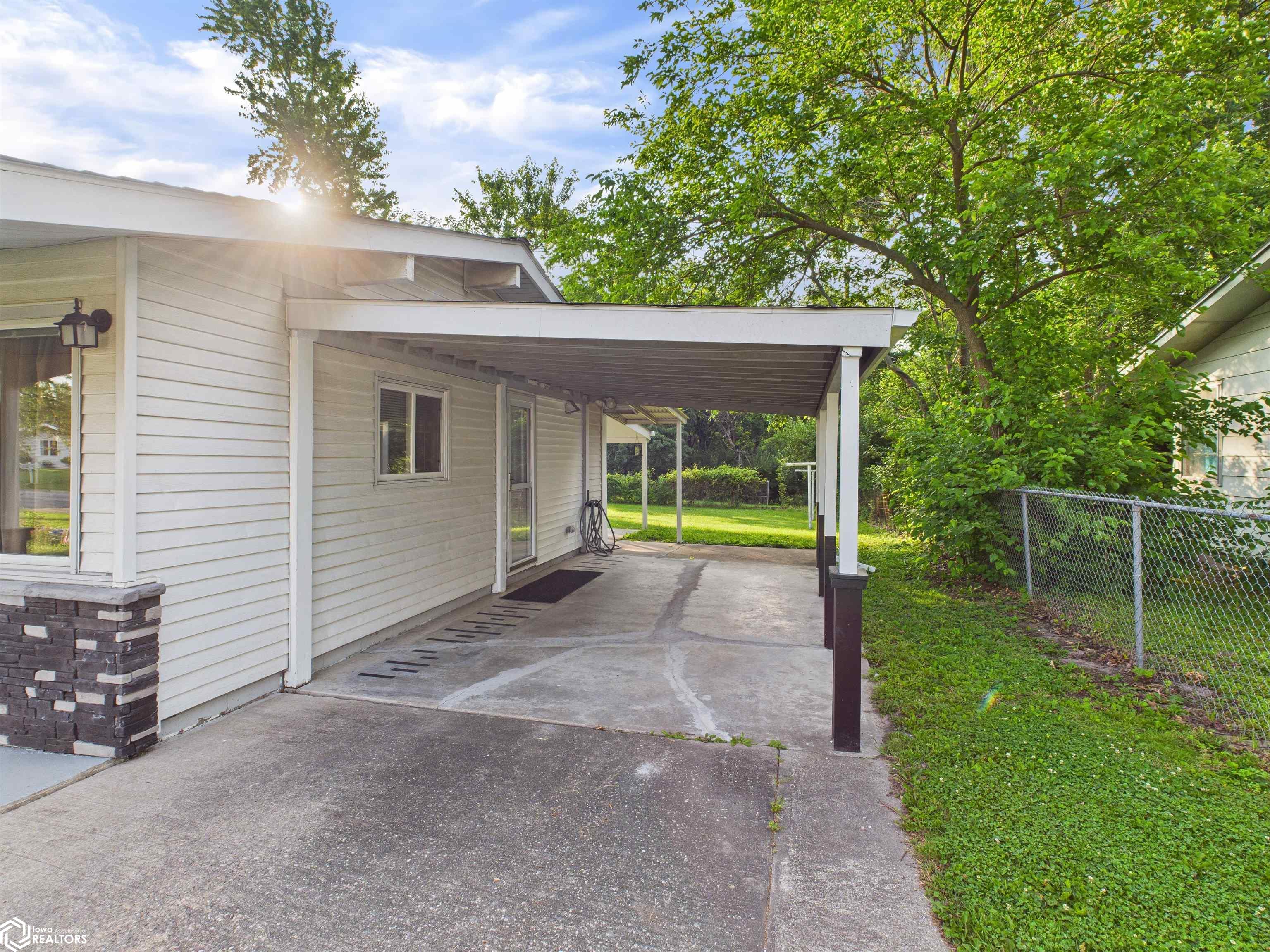 7 Navaho Drive, Keokuk, Iowa image 2