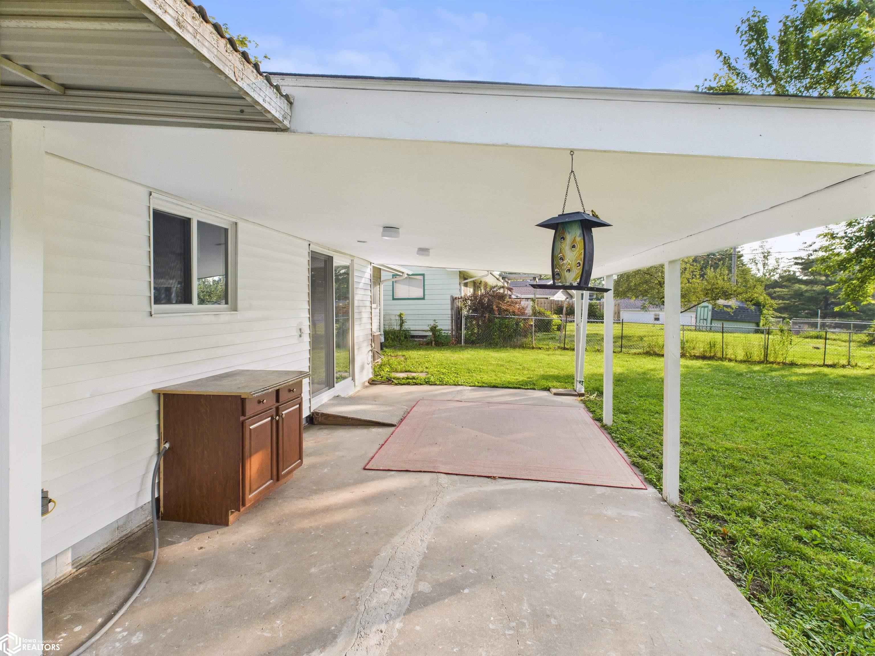 7 Navaho Drive, Keokuk, Iowa image 3