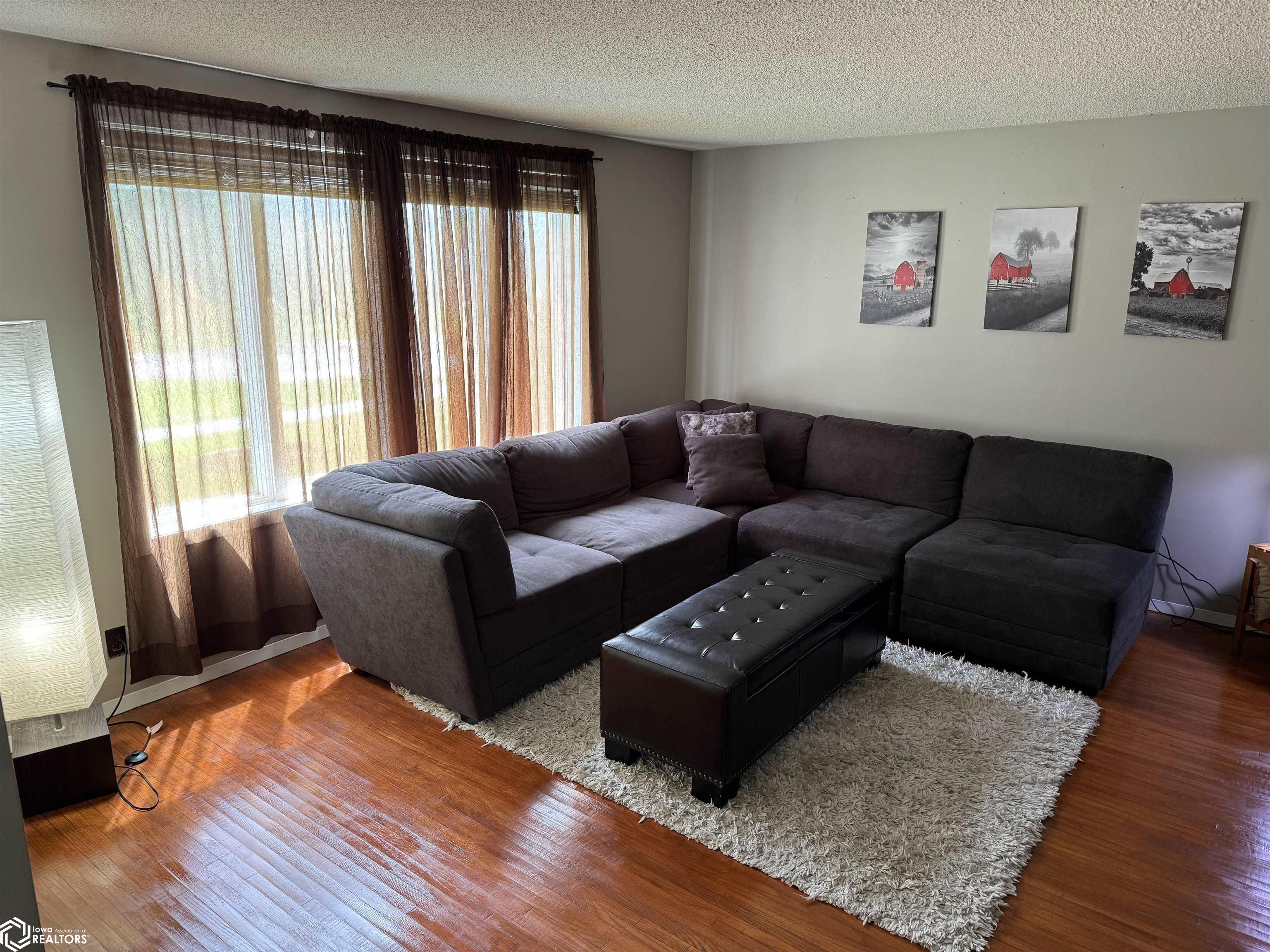 209 Blaine Street, Ledyard, Iowa image 2