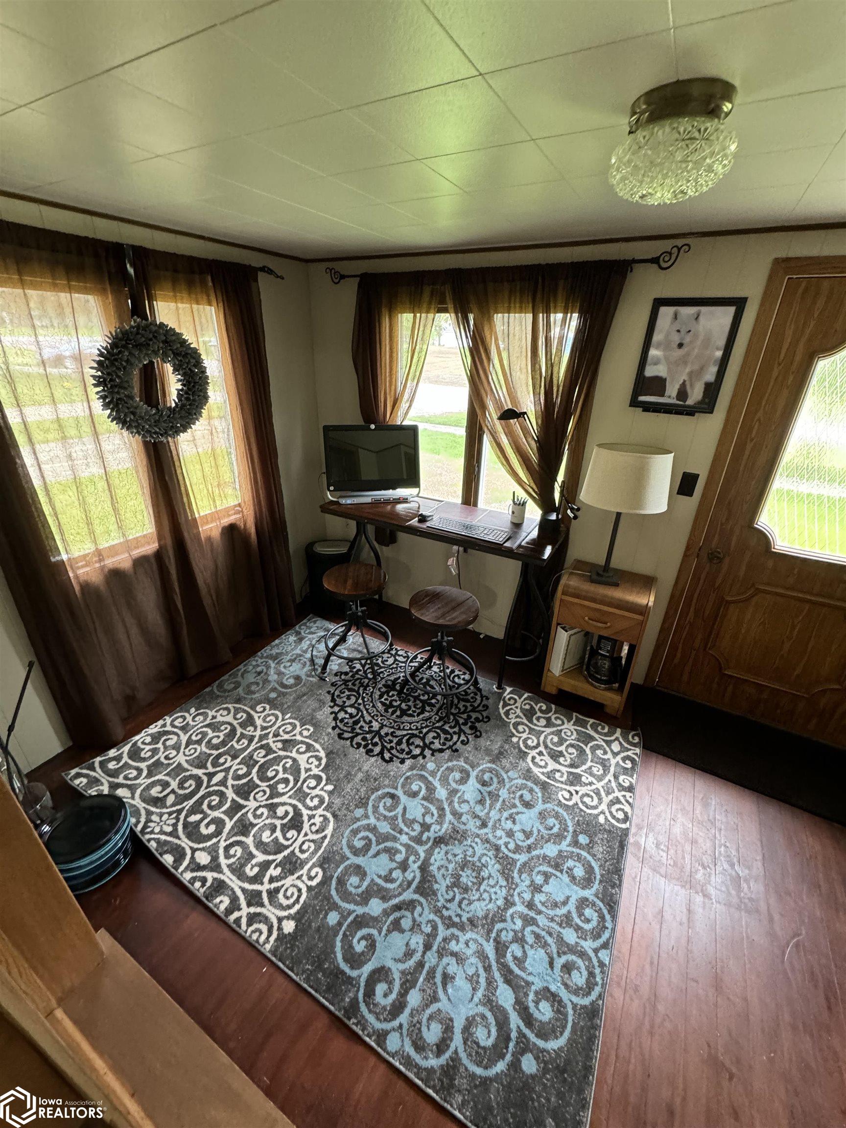 209 Blaine Street, Ledyard, Iowa image 4