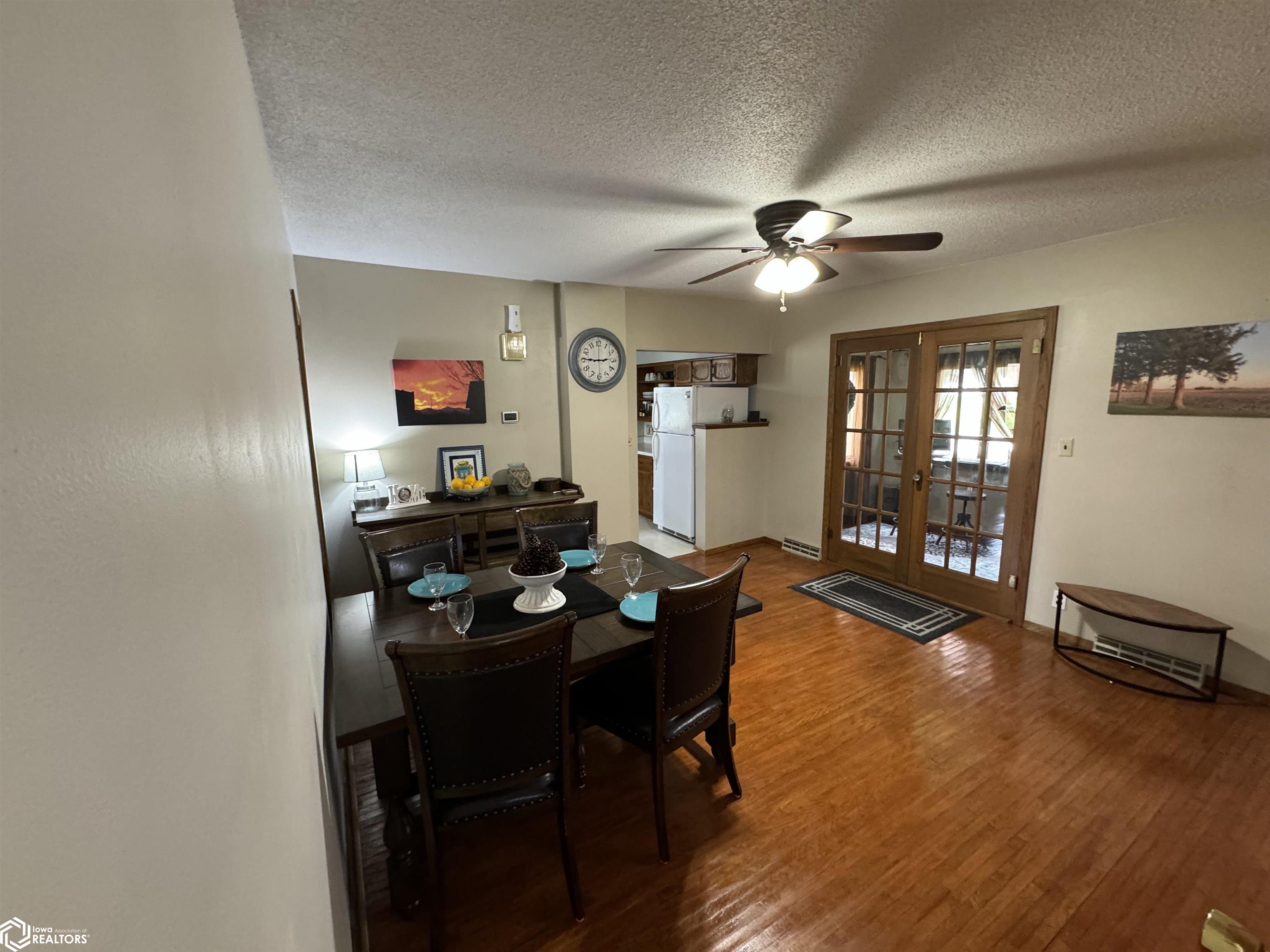 209 Blaine Street, Ledyard, Iowa image 5
