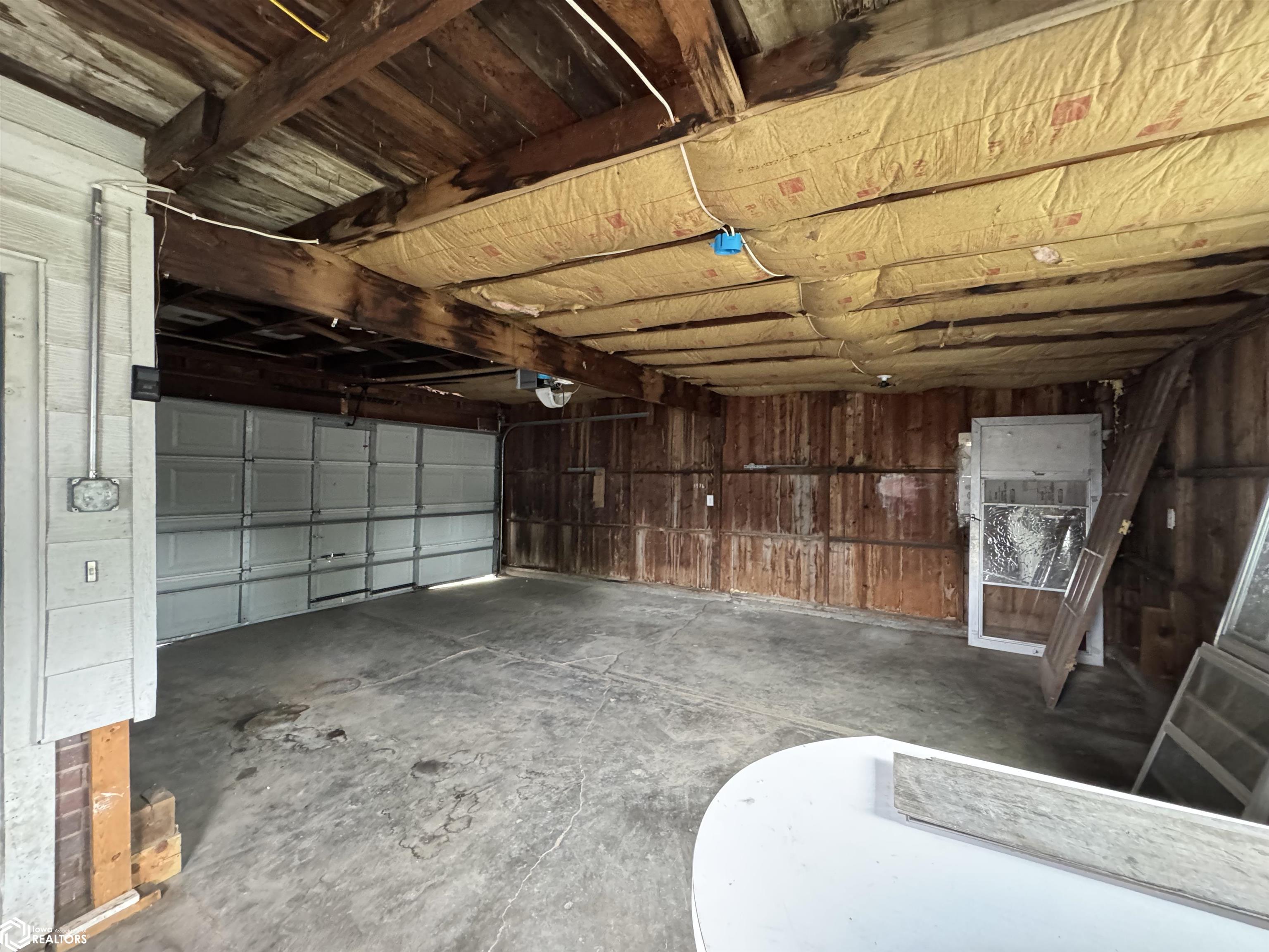 924 W Mills Street, Creston, Iowa image 19