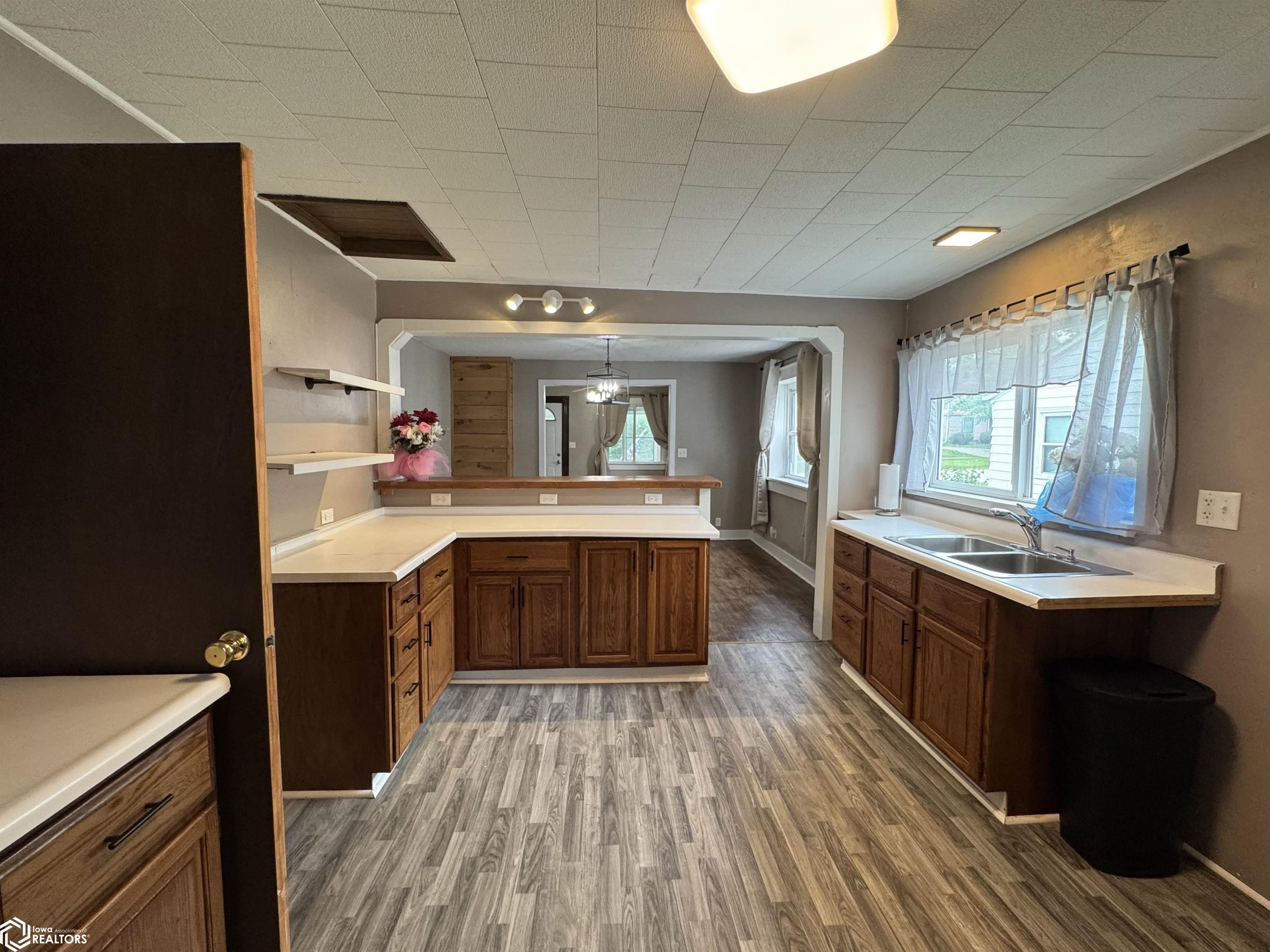 924 W Mills Street, Creston, Iowa image 10